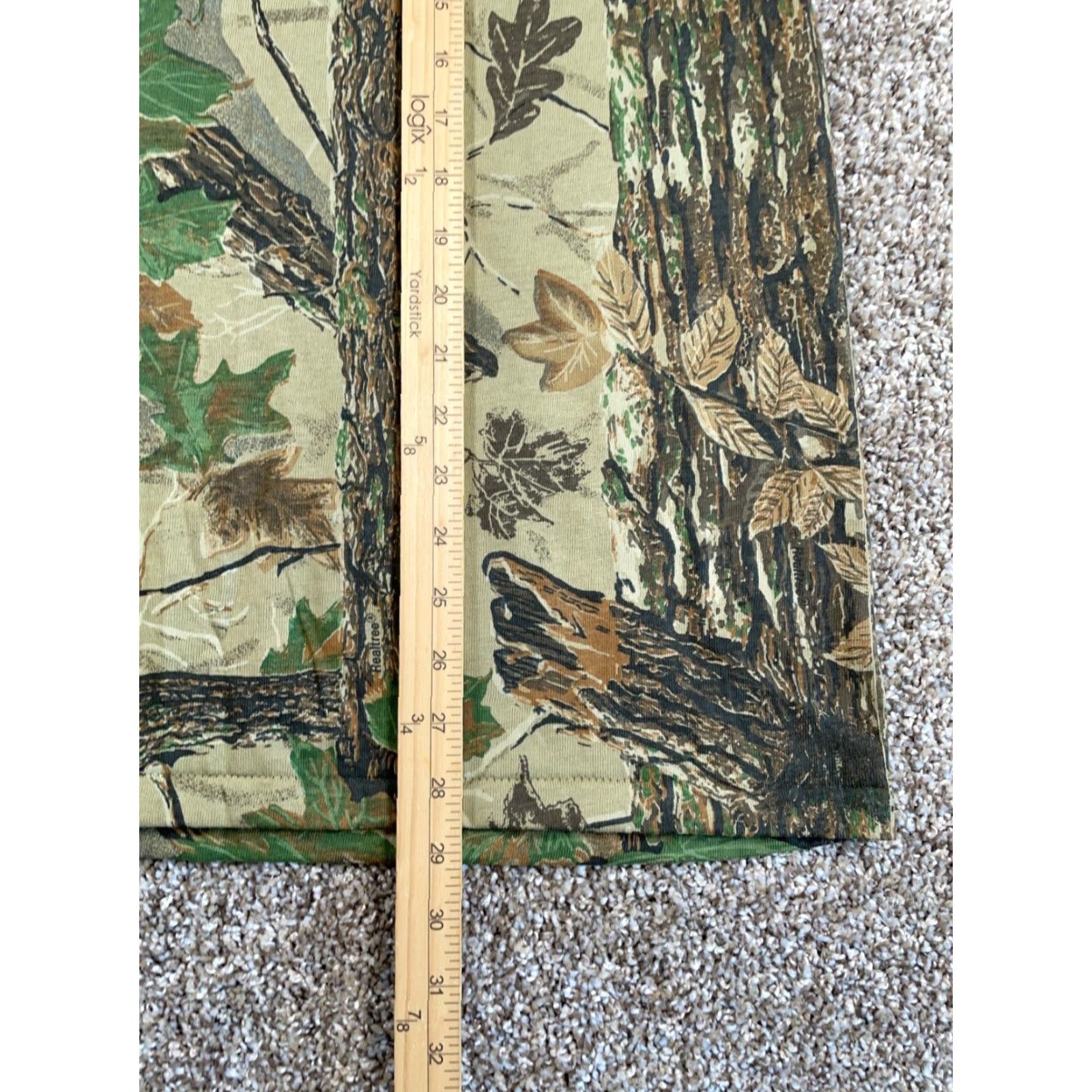 Realtree VINTAGE Realtree Camouflage T-Shirt Adult Large Green Camouflage Single Stitch Unworn Size US L / EU 52-54 / 3 - 7 Thumbnail