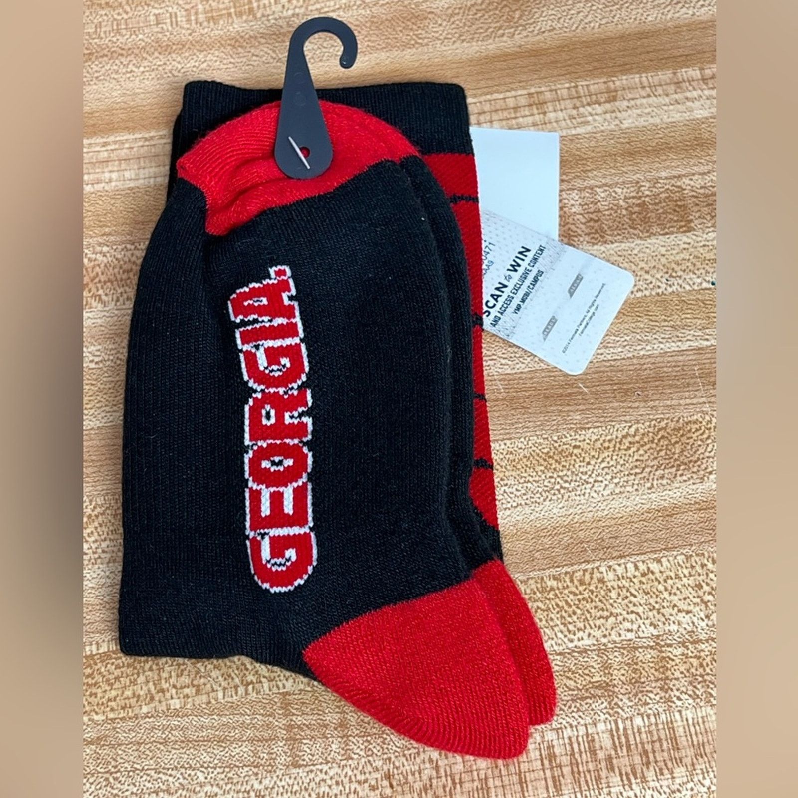Other TOPSOX TAILGATE CREW SOCKS 7-9 RED GEORGIA BULLDOGS NEW NICE Size US 5 / IT 35 - 2 Thumbnail