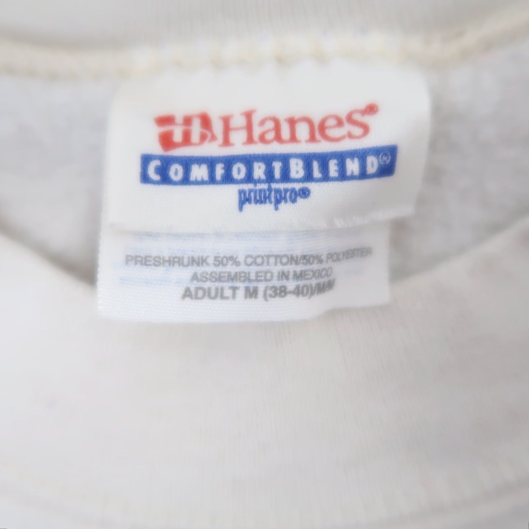 Hanes VINTAGE Hanes Sweatshirt Cream Oregon Holiday House Graphic M Womens Crew Neck Pullover Cotton Polyester 90s Christmas Casual Size M / US 6-8 / IT 42-44 - 5 Thumbnail