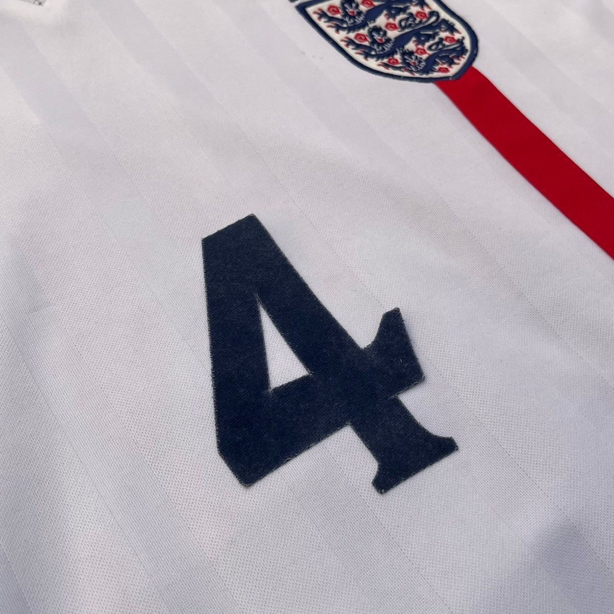 Umbro England 2001-2003 Umbro Jersey #4 Size US XL / EU 56 / 4 - 6 Thumbnail
