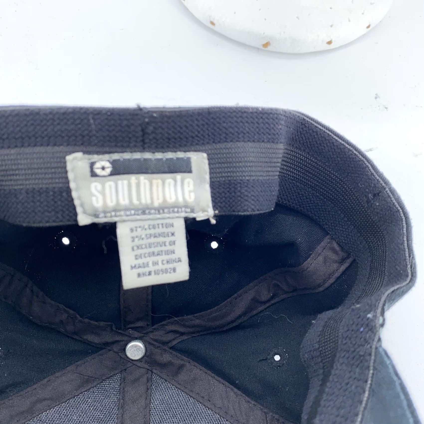 Southpole Southpole Hat Cap Fitted Mens Medium Embroidered Graphic Streetwear Black Twill Cotton Spandex Baseball Cap Geometric Hip Hop Casual Mens Size ONE SIZE - 5 Thumbnail