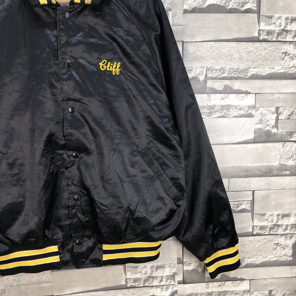 Vintage Hilton Embroidery Jacket Size US XL / EU 56 / 4 - 6 Thumbnail