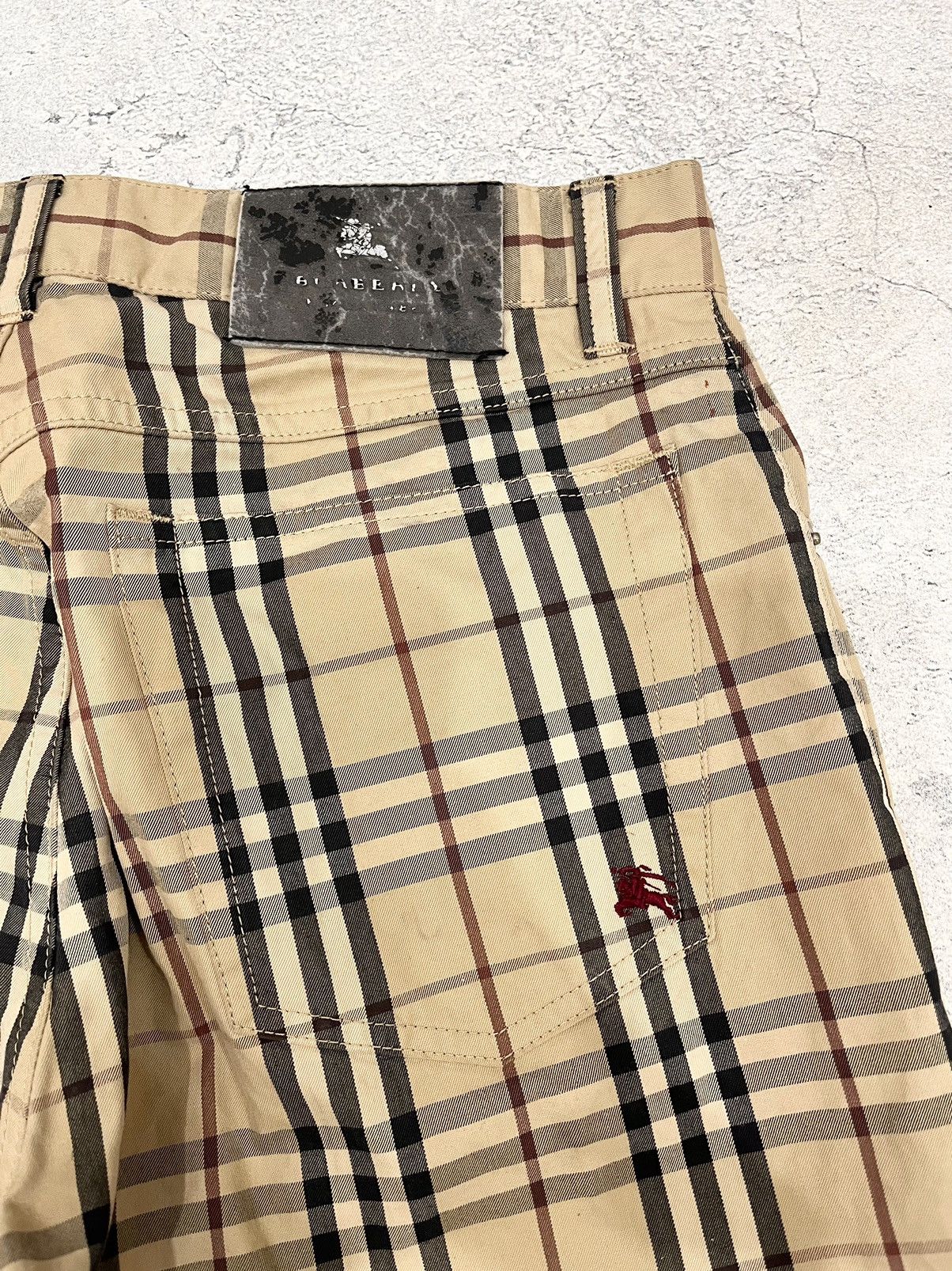 Burberry 2000s Burberry Black Label Nova Check Pants Size US 28 / EU 44 - 9 Thumbnail