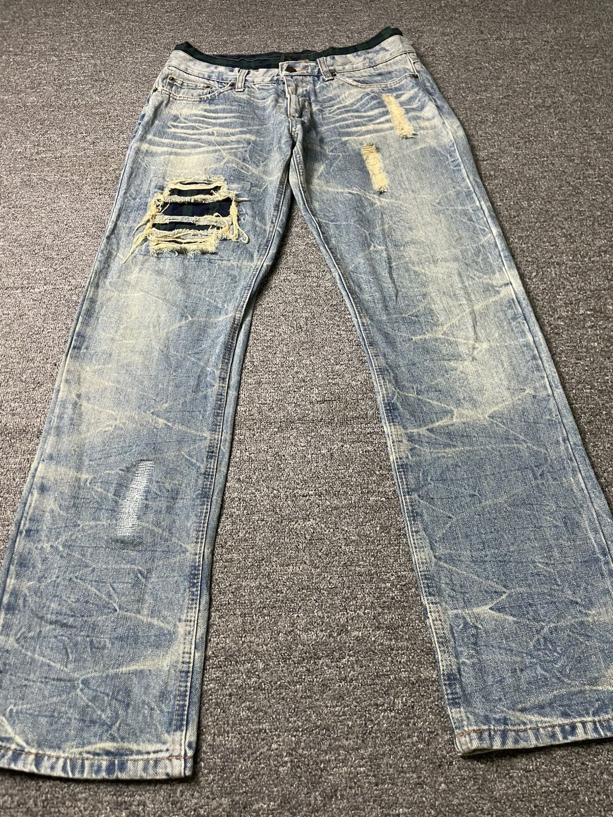 Vintage Japanese Brand Distressed Denim Ripped Jeans (67) Size US 32 / EU 48 - 2 Thumbnail