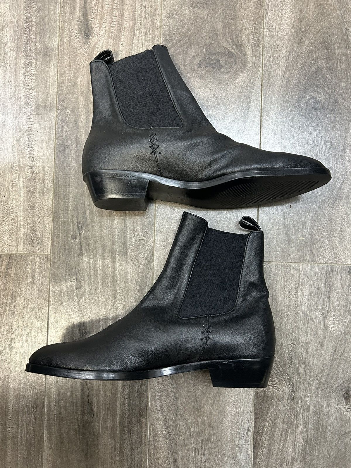 Chelsea Soccer × Designer Voes & Company Harlow Vegan Chelsea Boots Black Corn Leather Size US 7.5 / IT 37.5 - 2 Thumbnail