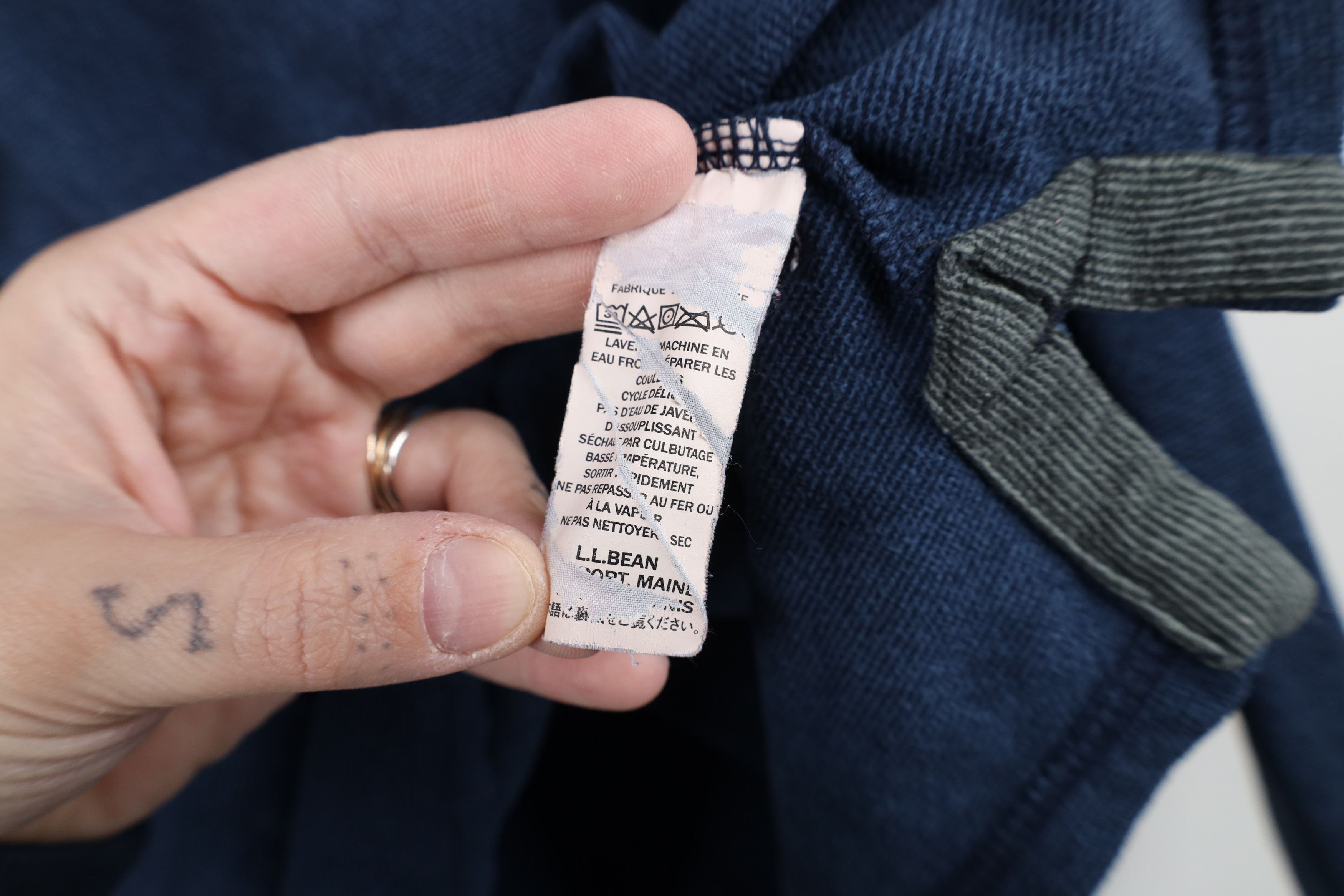 L.L. Bean Vintage LL Bean Fleece Long Sleeve Henley T-Shirt Blue Size US L / EU 52-54 / 3 - 10 Thumbnail