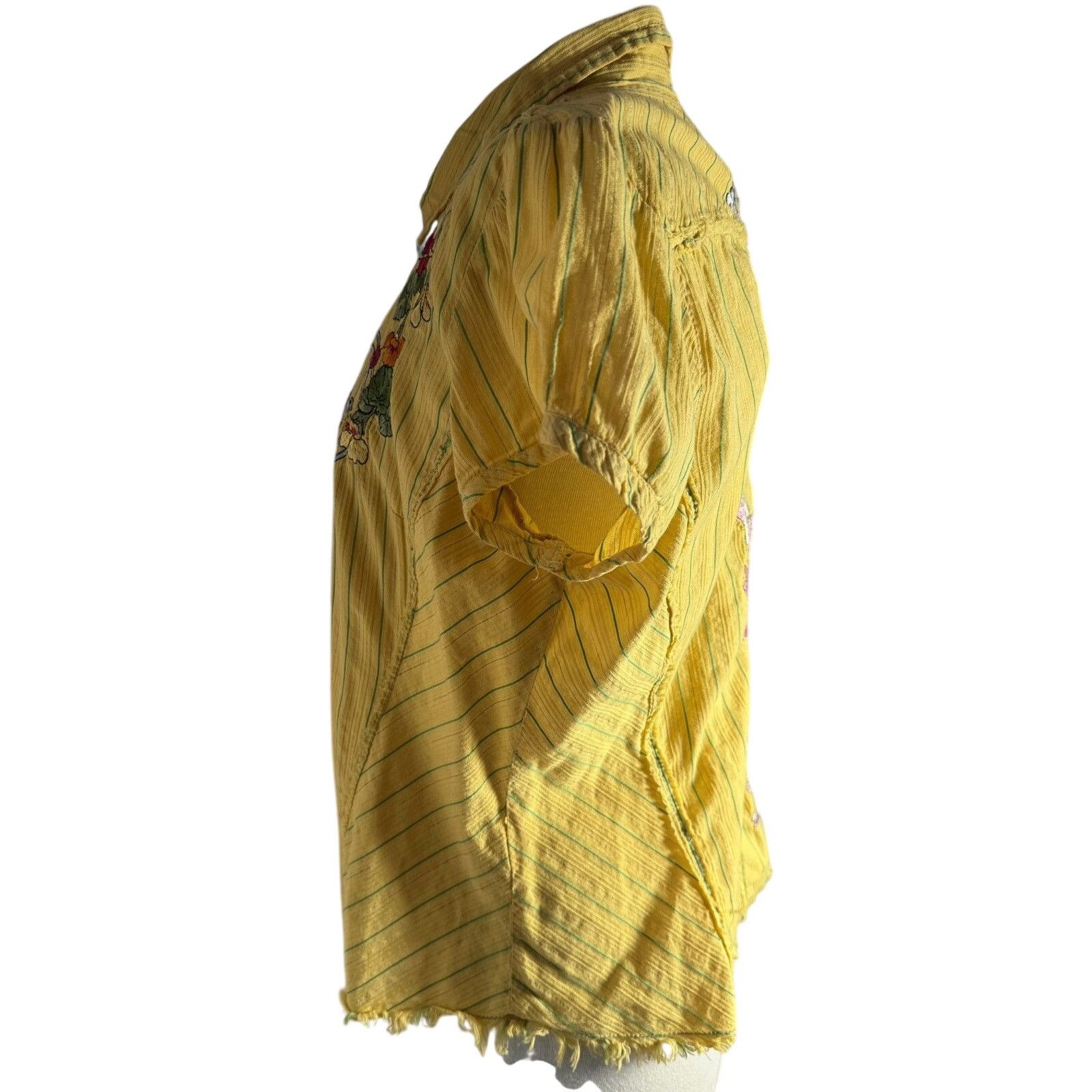 Other 3J Workshop Yellow button down “Amore” embroidered details Size L / US 10 / IT 46 - 9 Thumbnail