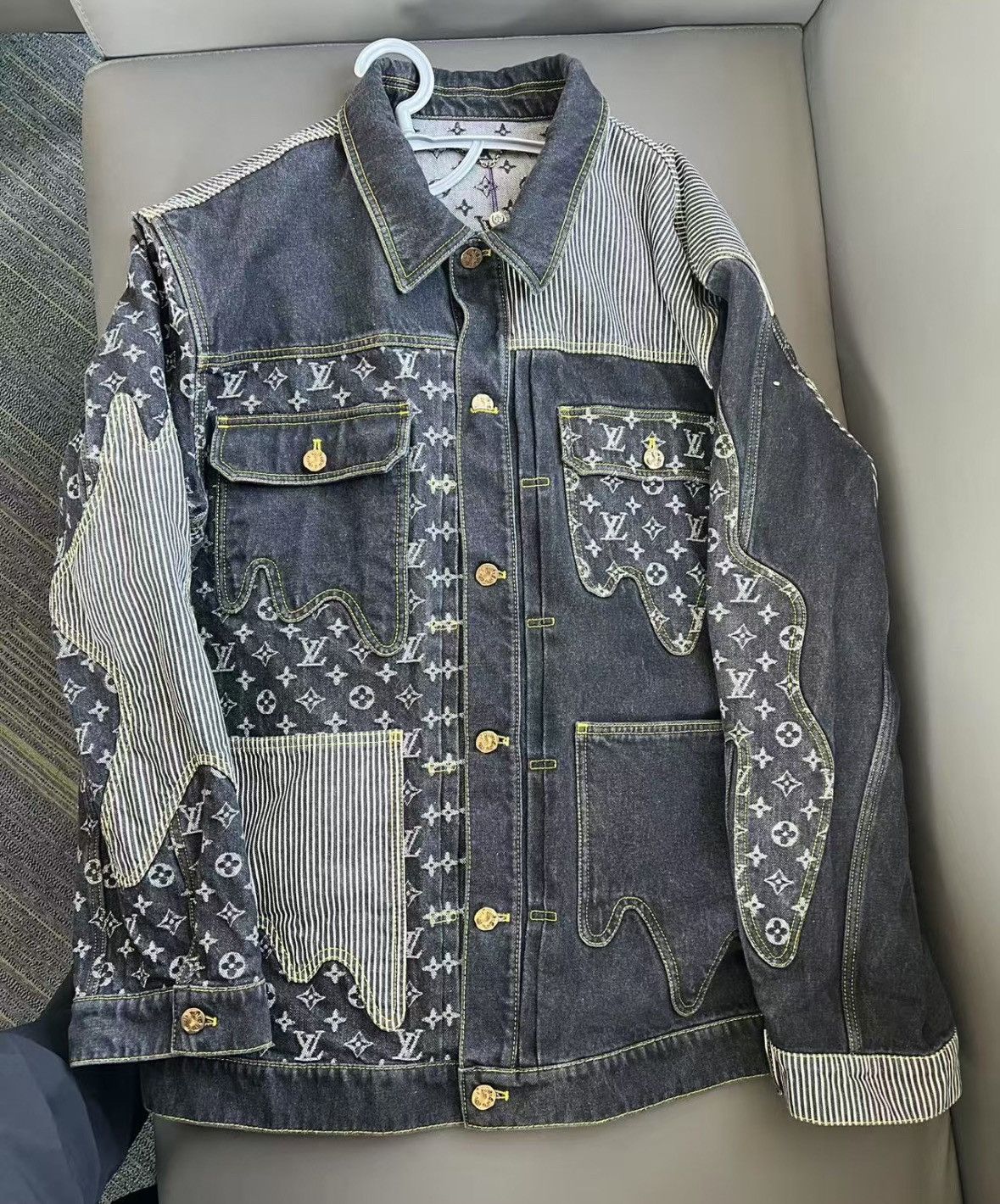 Louis Vuitton louis vuitton Black deconstructed patchwork denim j Size US XXL / EU 58 / 5 - 1 Thumbnail