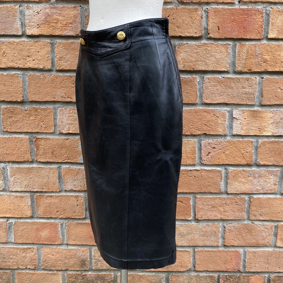 Loewe Loewe Black Leather Skirt with Side Zipper Size 30" / US 8 / IT 44 - 25 Thumbnail