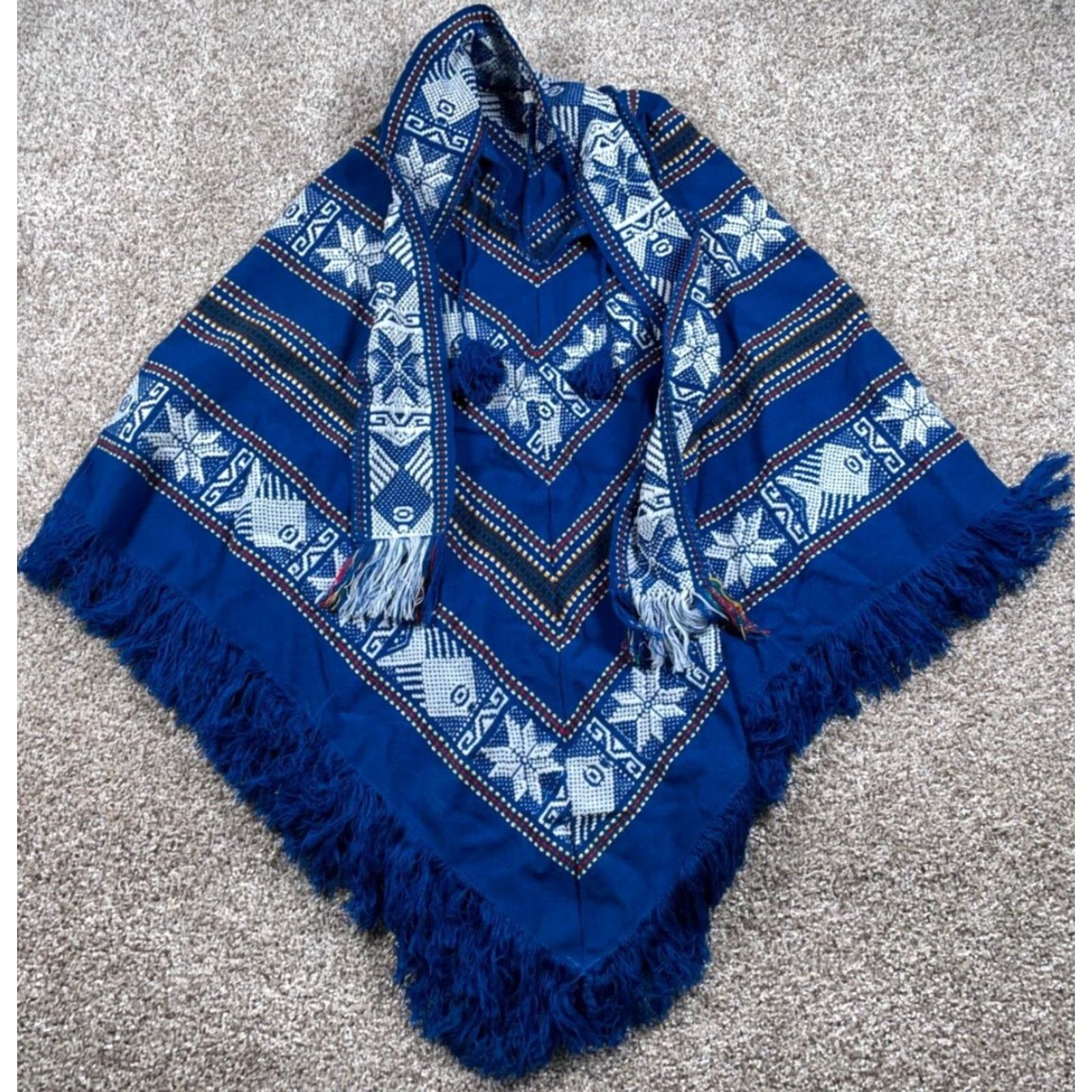 Vintage VINTAGE Handmade Poncho Women's One Size Blue Fringe Southwestern Cotton Ecuador Framework Size ONE SIZE - 2 Thumbnail