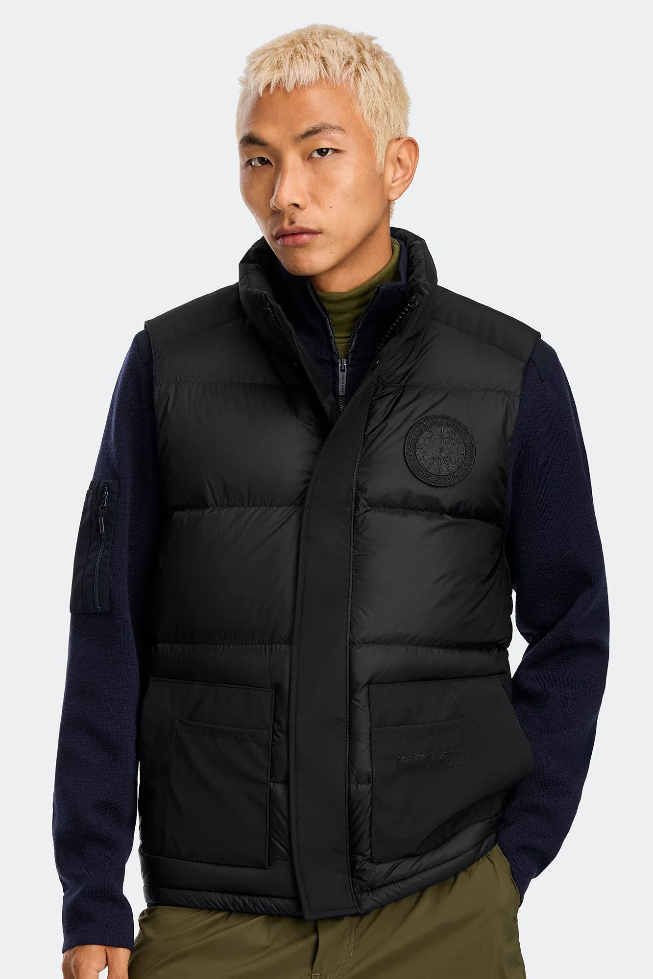 Canada Goose Paradigm Black Label Down Vest CG Size US M / EU 48-50 / 2 - 1 Thumbnail