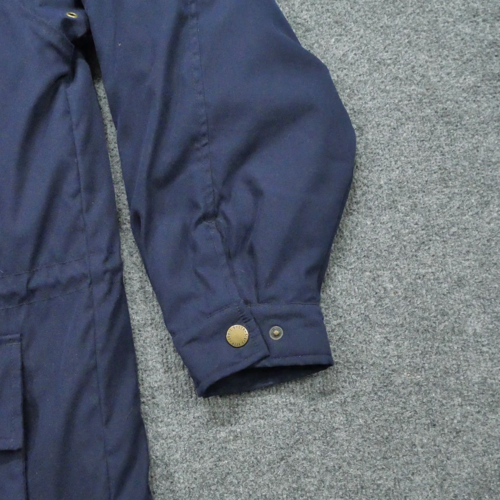 Eddie Bauer VINTAGE Eddie Bauer Jacket Mens L Blue Yellow Quilt Lined Chore Barn Coat Y2K Size US L / EU 52-54 / 3 - 2 Thumbnail