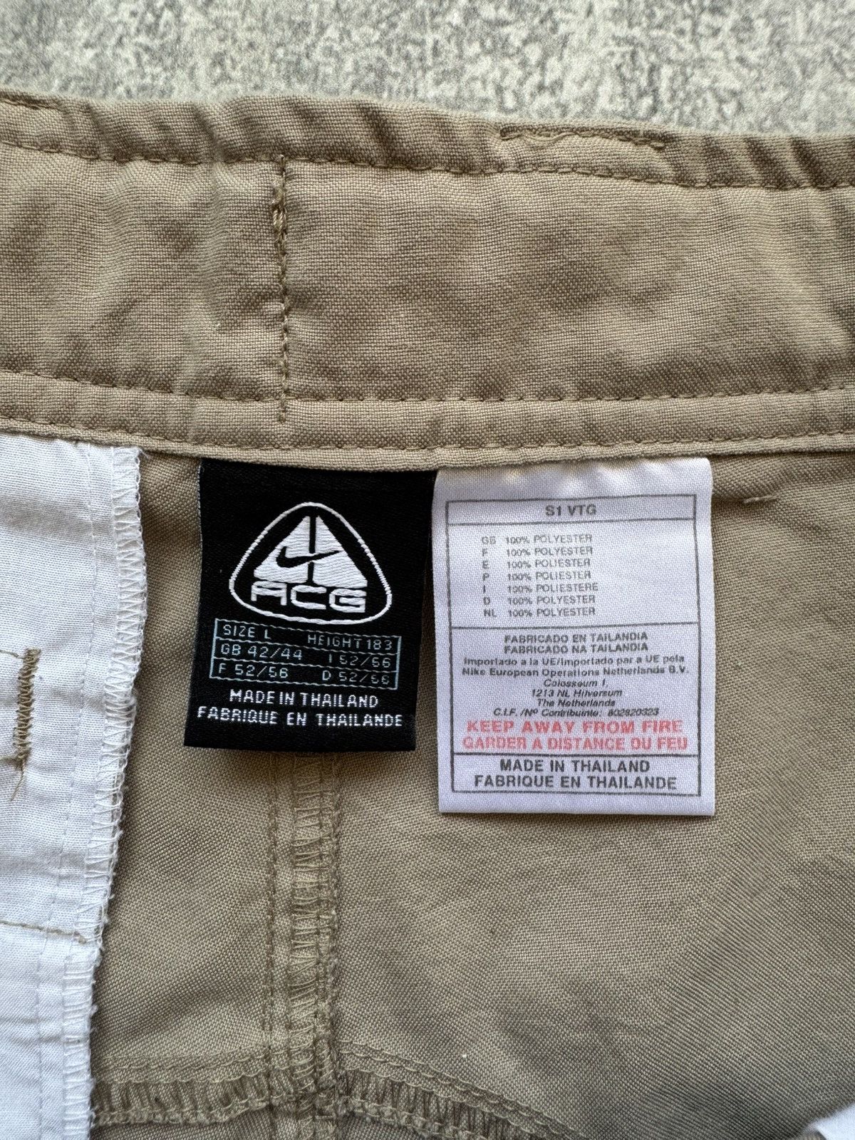 Nike ACG × Vintage Vintage Nike ACG Pockets Baggy Shorts L Size US 34 / EU 50 - 8 Thumbnail