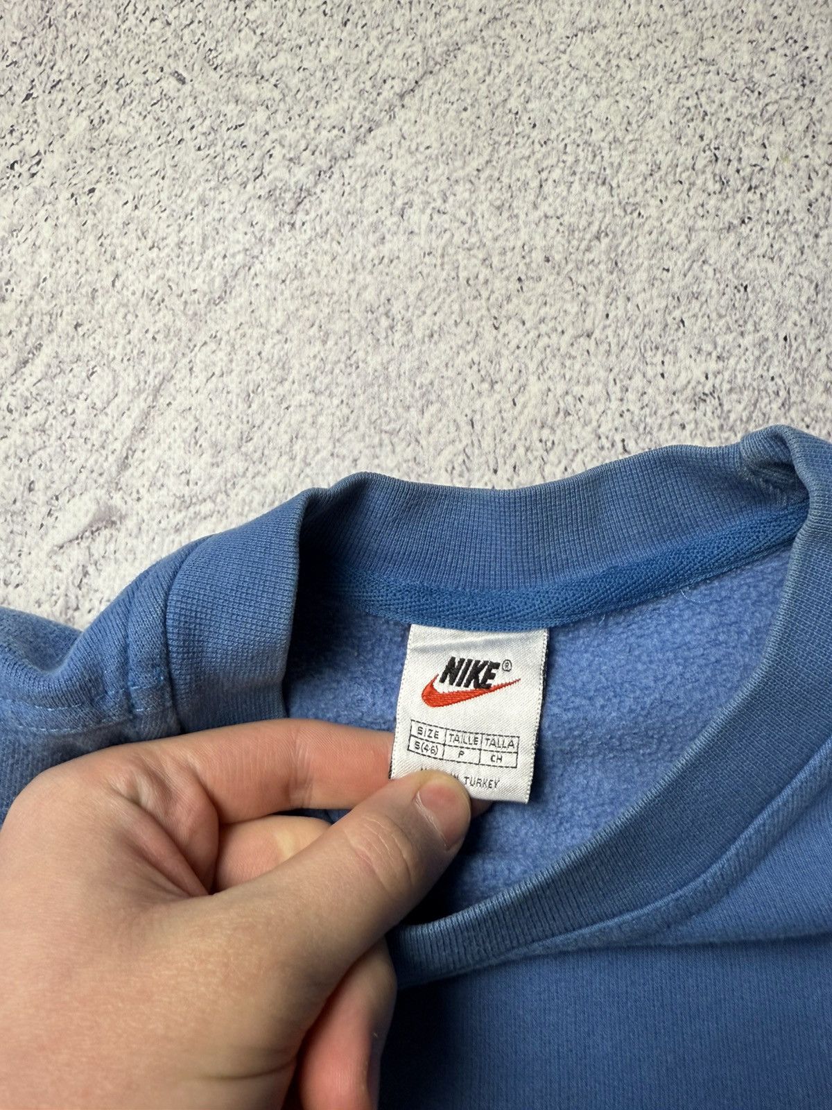 Nike Vintage Nike Blue Sweatshirt Mini Logo Rare Streetwear Size S / US 4 / IT 40 - 13 Thumbnail
