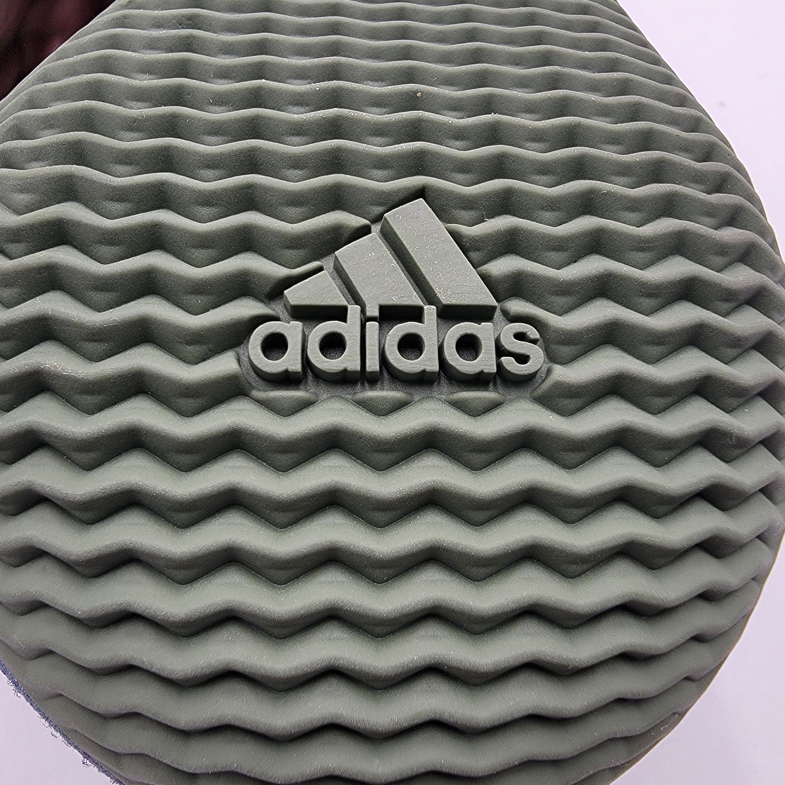 Adidas Adidas Yeezy Knit Runner 'Faded Azure' Mens Sz 9.5 FZ5907 Size US 9.5 / EU 42-43 - 9 Thumbnail