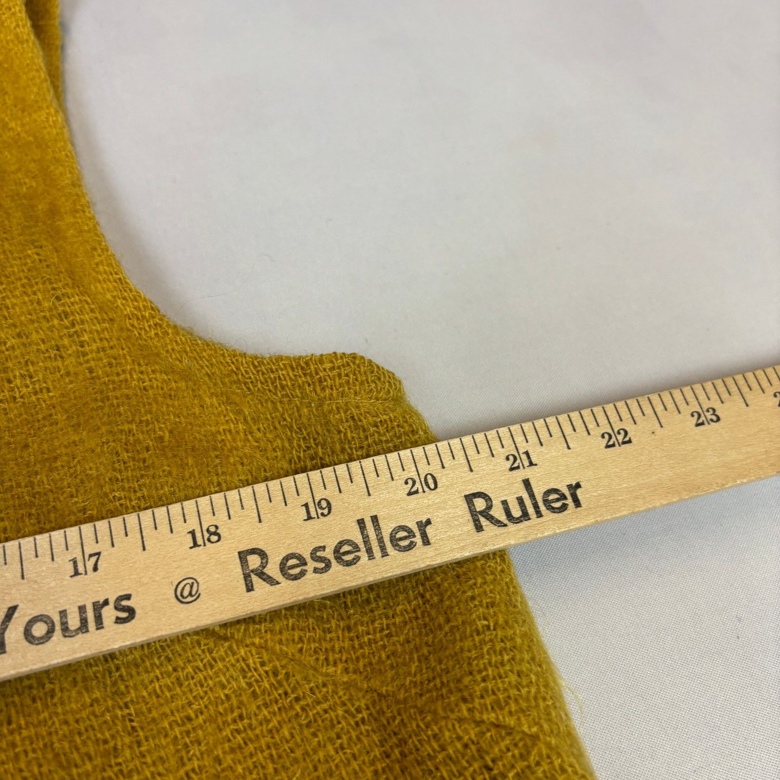 Vintage Vintage 60s Mohair Wool Cardigan Vest Mustard Yellow Medium Size M / US 6-8 / IT 42-44 - 4 Thumbnail