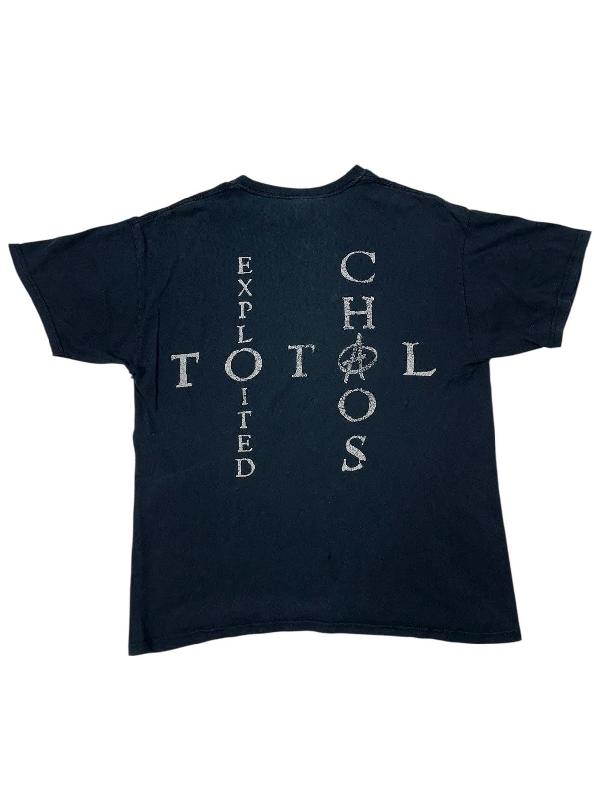 Band Tees Vintage 00s The Exploited Total Chaos Distressed T-shirt Size US L / EU 52-54 / 3 - 2 Thumbnail
