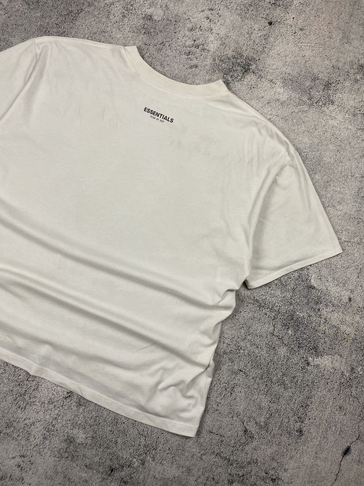 Essentials Essentials Fear Of God Basic Mini Logo Hype Oversized Tee Size US L / EU 52-54 / 3 - 3 Thumbnail