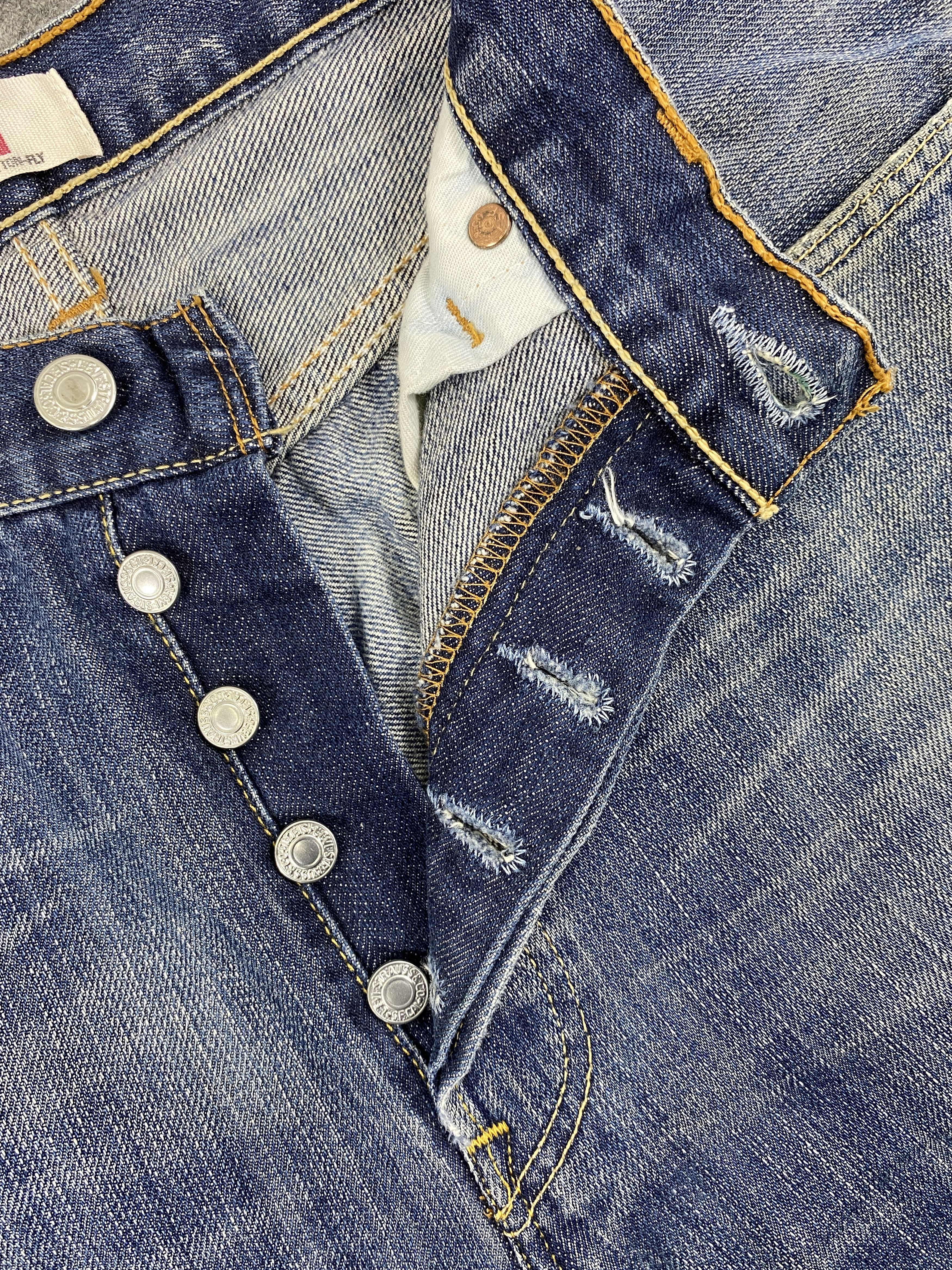 Japanese Brand istressed Blue Vintage Levi's 501 34x33 Denim -JN2480 Size US 34 / EU 50 - 6 Thumbnail