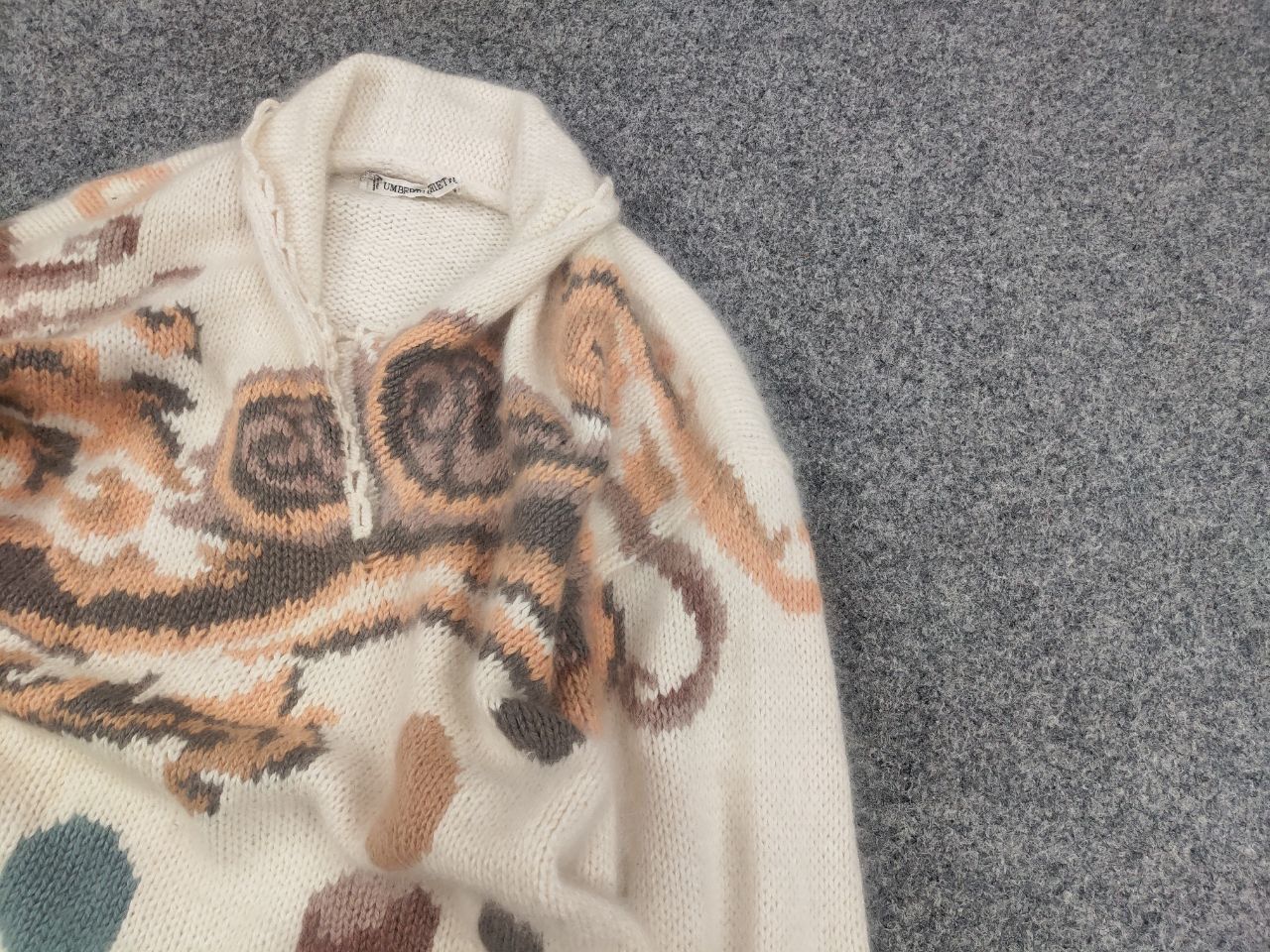 Vintage Umberto Ginocchietti 80's longline knit angora blend sweater Size M / US 6-8 / IT 42-44 - 5 Thumbnail