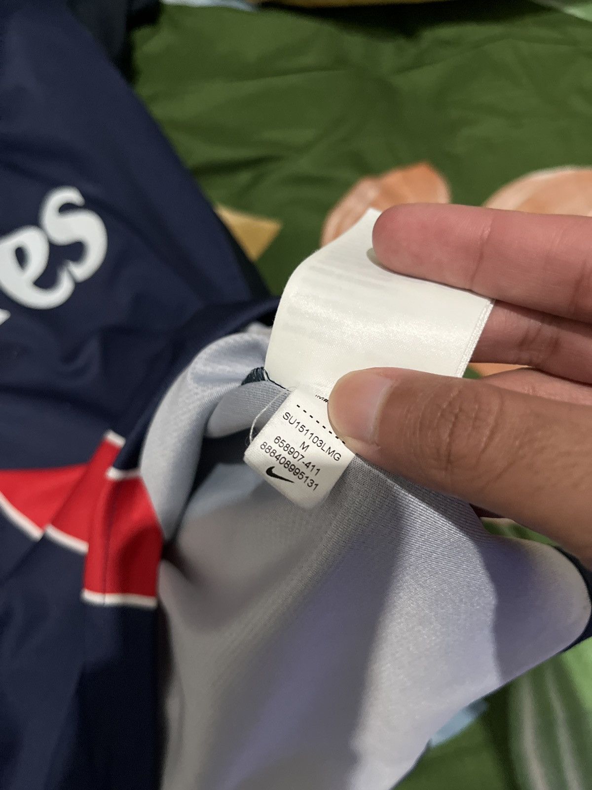 Nike Original Jersey PSG 2015 Size US L / EU 52-54 / 3 - 7 Thumbnail