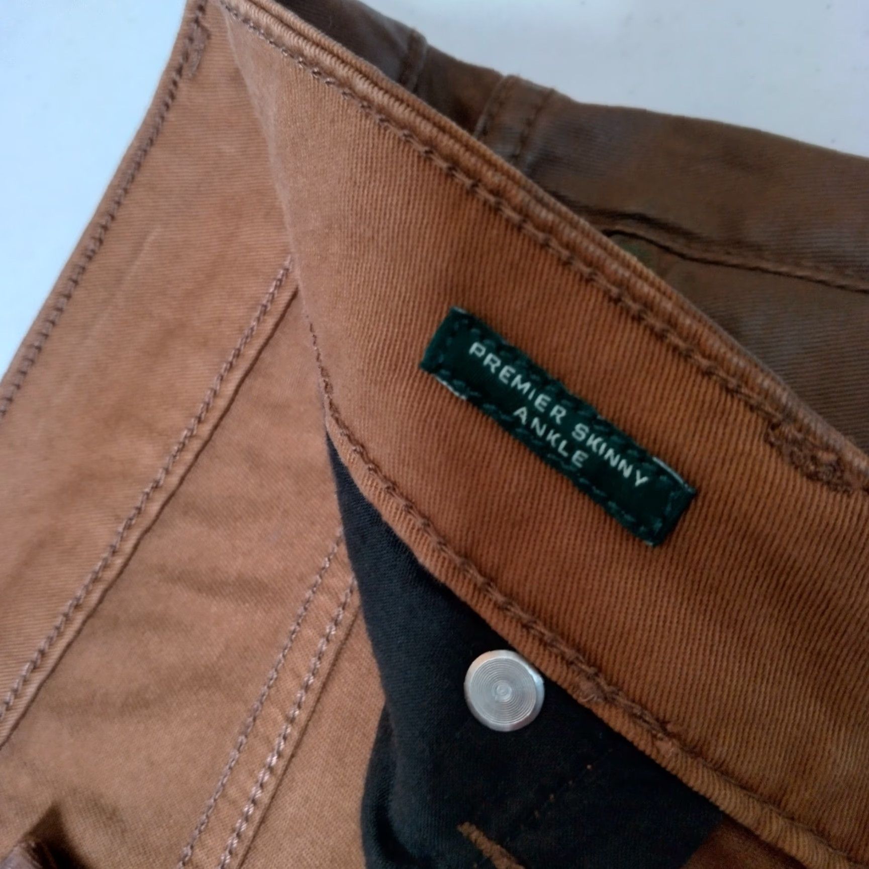 Ralph Lauren VINTAGE Lauren Ralph Lauren Skinny Ankle Pants Size 8 Brown Coated Faux Leather Casual Womens Size 30" / US 8 / IT 44 - 4 Thumbnail