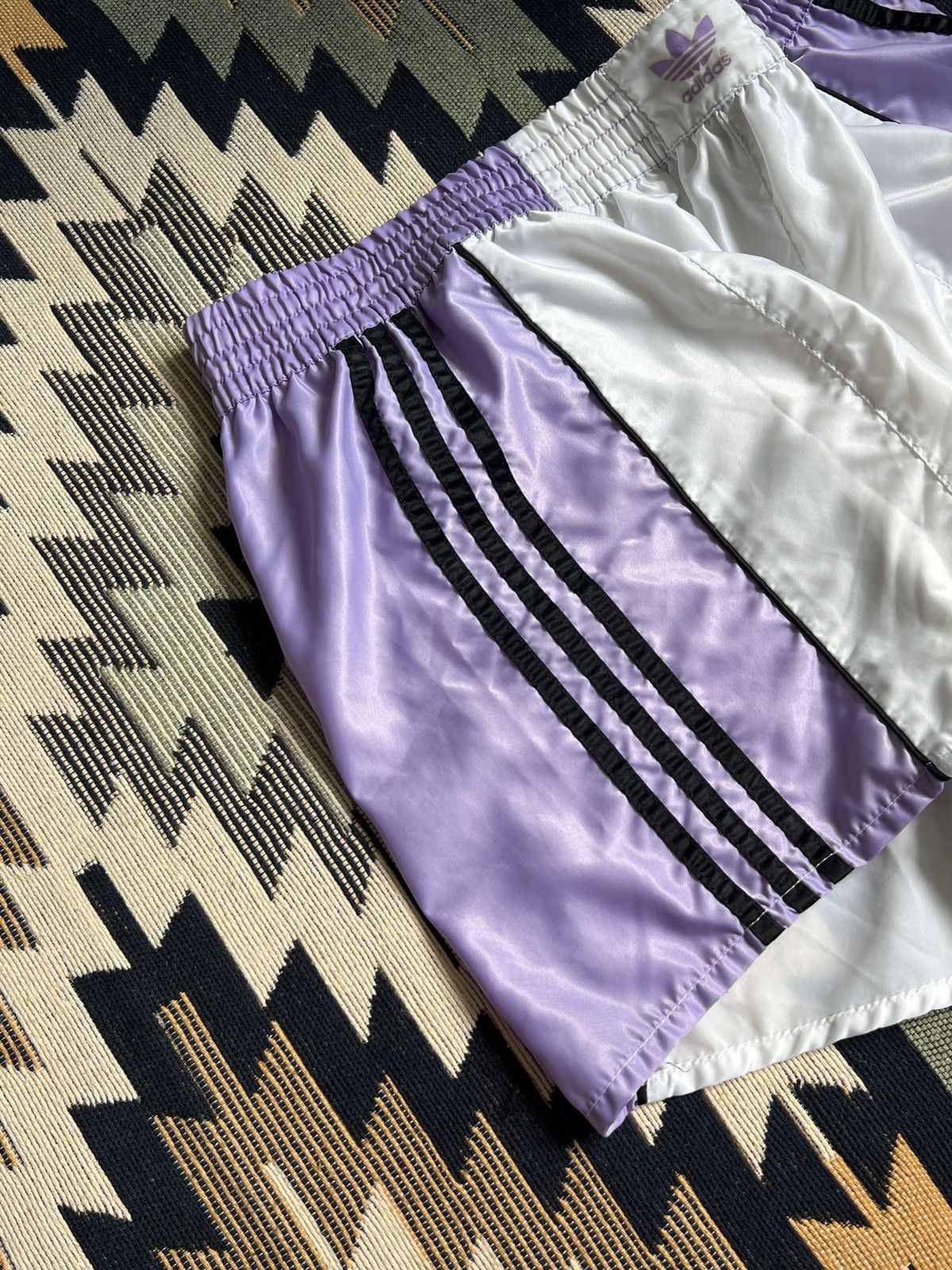 Adidas × Vintage Vintage Adidas Nylon Shorts Size US 32 / EU 48 - 5 Thumbnail