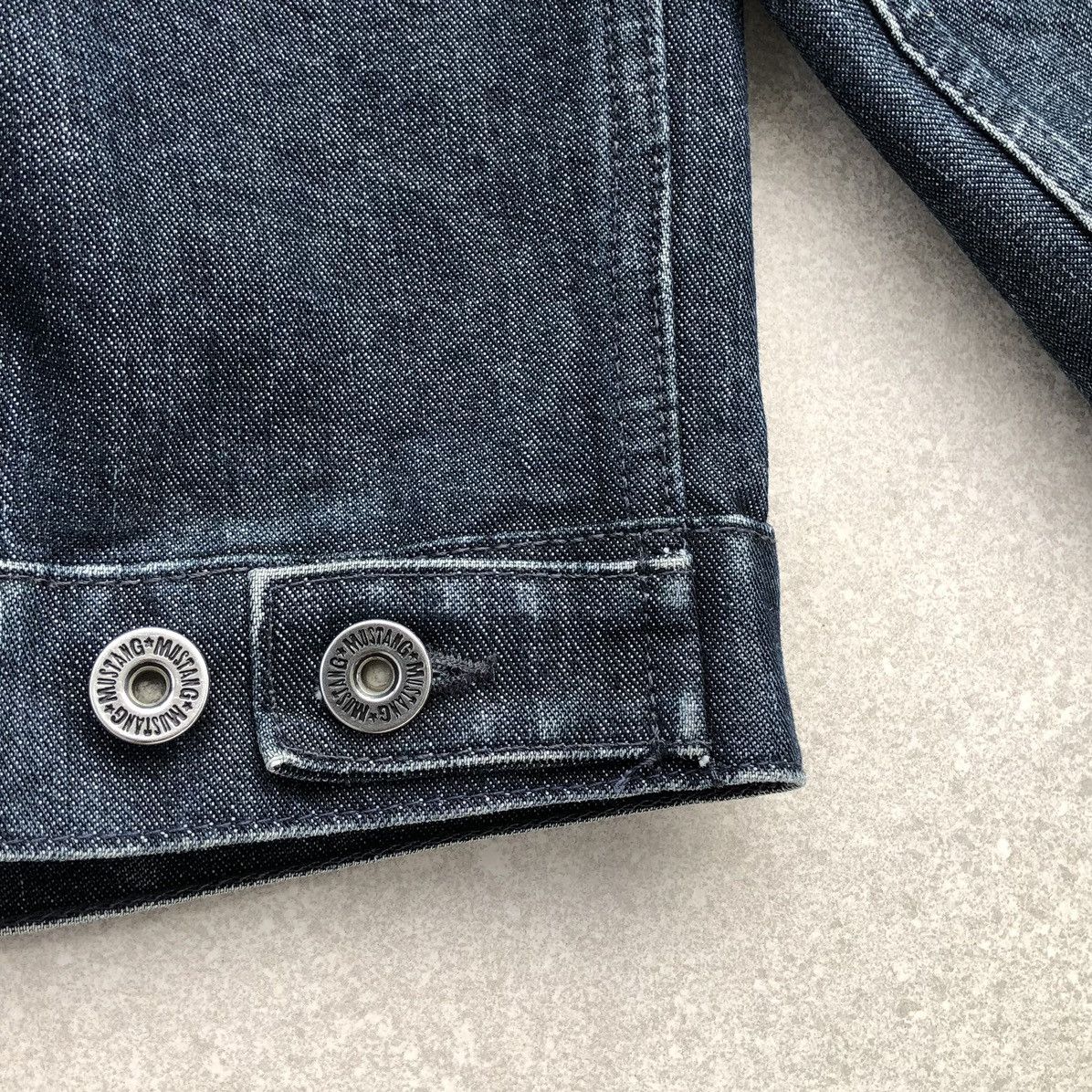 Vintage Vintage Mustang Jeans Mens Denim Trucker Jacket Size US XXL / EU 58 / 5 - 9 Thumbnail