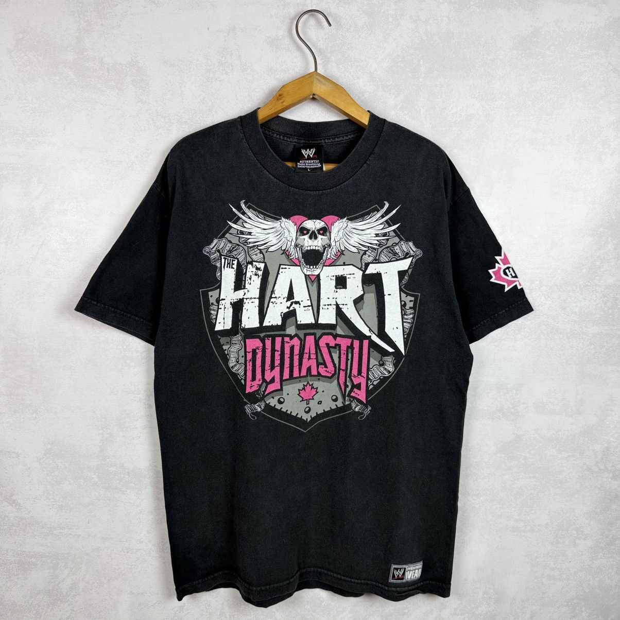 Vintage × WWE × WWF Vintage 2008 Hart Dynasty Bret Hart WWE T-Shirt Size L Size US L / EU 52-54 / 3 - 1 Thumbnail