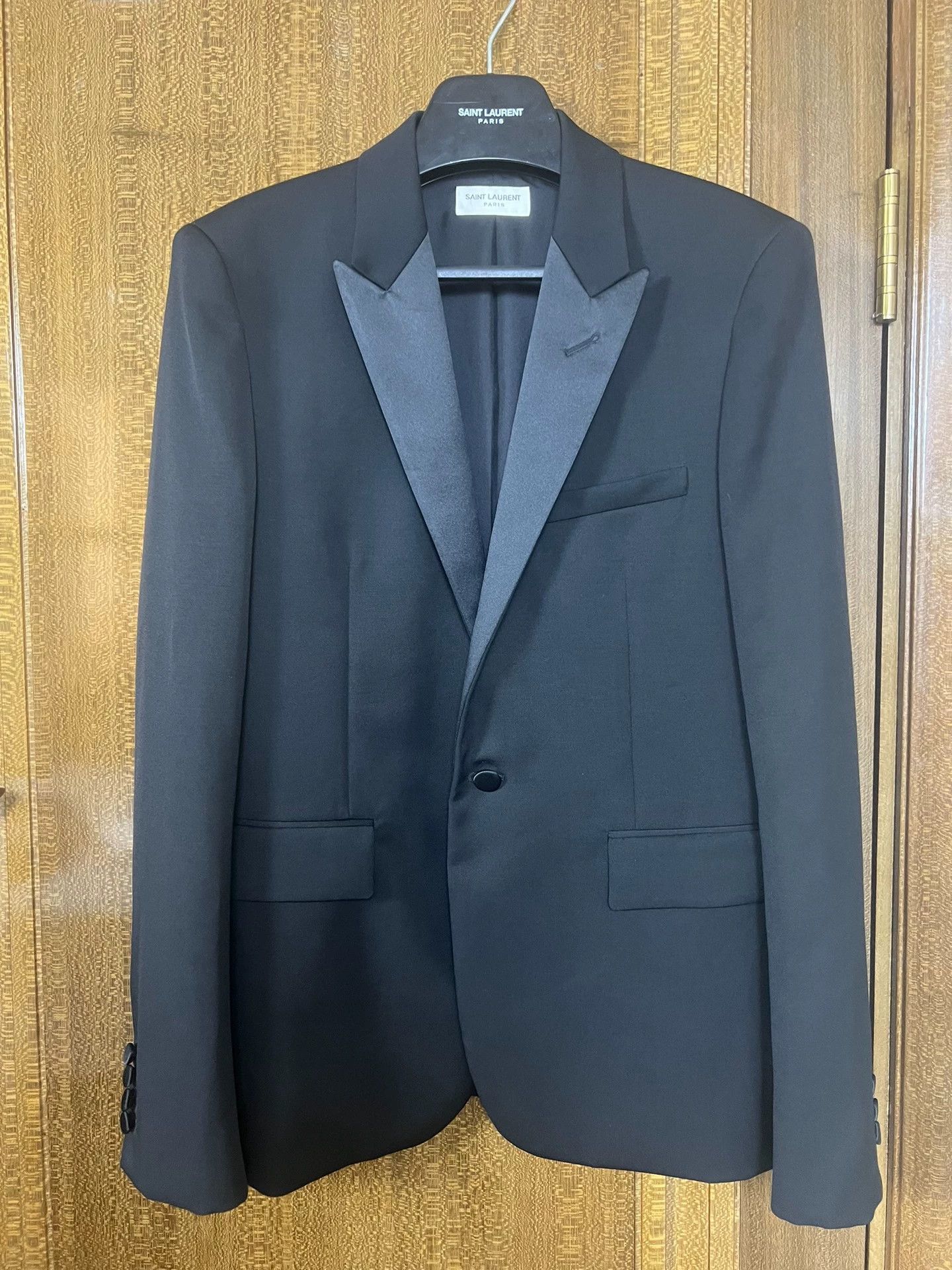 Saint Laurent Paris Saint Laurent Paris 20ss sword collar suit jacket Size US M / EU 48-50 / 2 - 1 Thumbnail