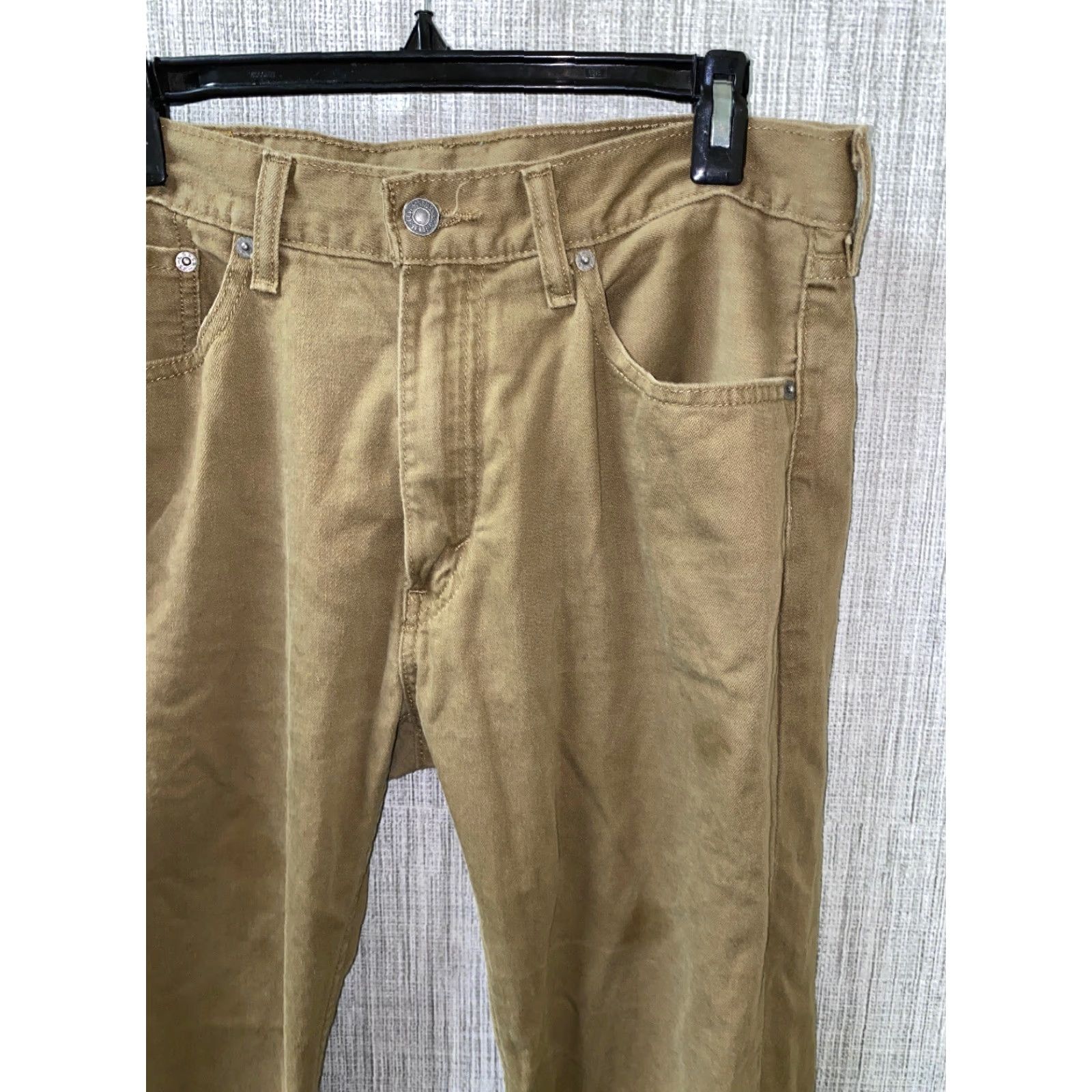 Levi's Levi’s Mens Casual Pants Brown Zip Fly 33 X 31 31 Inseam Flat Front Regular Size 33 Regular Mens Brown Levi’s Pants Size US 33 - 2 Thumbnail