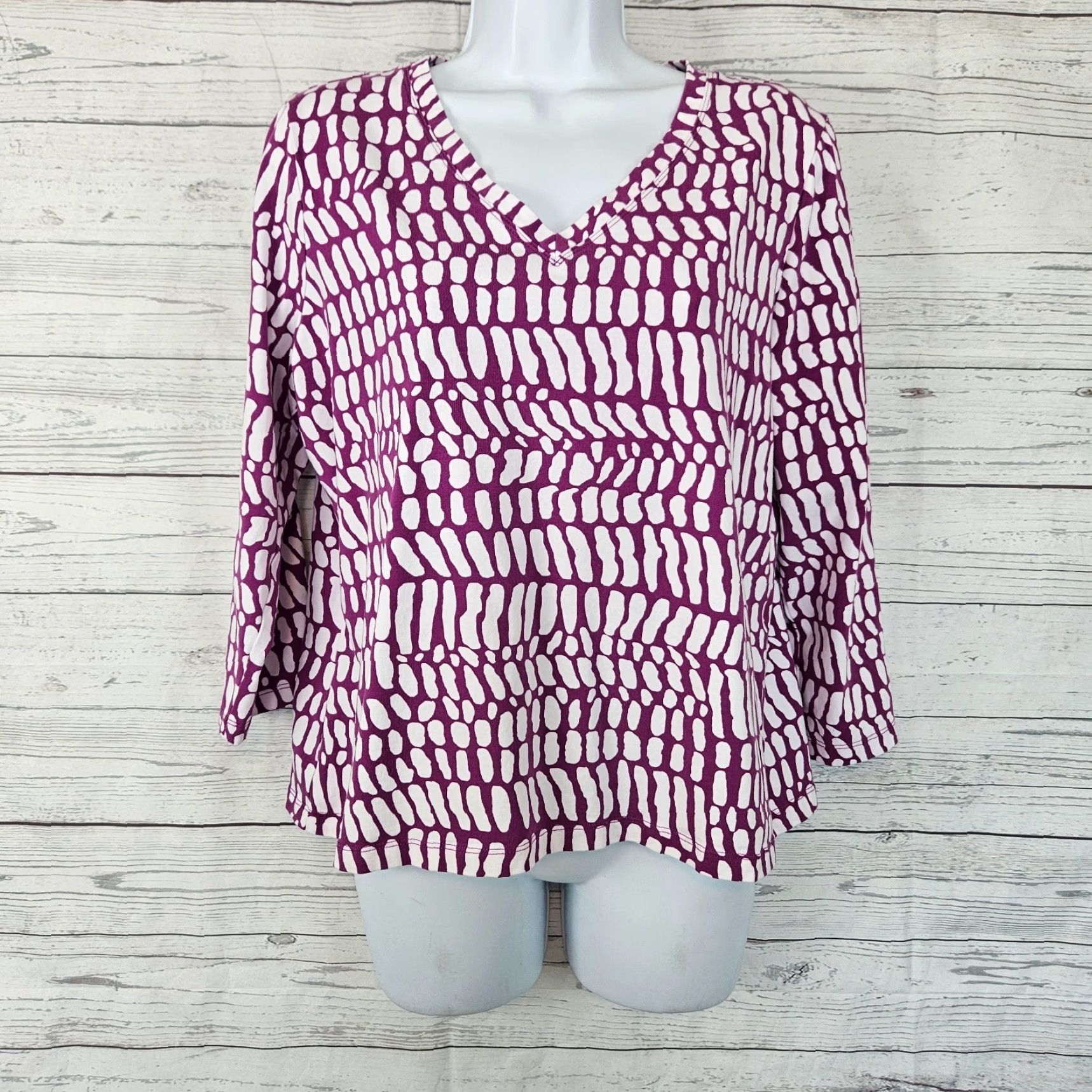 Vintage Chico's Top Womens L Purple White 3/4 Sleeve V-Neck Cotton Blend Shirt Womens Size L / US 10 / IT 46 - 2 Thumbnail