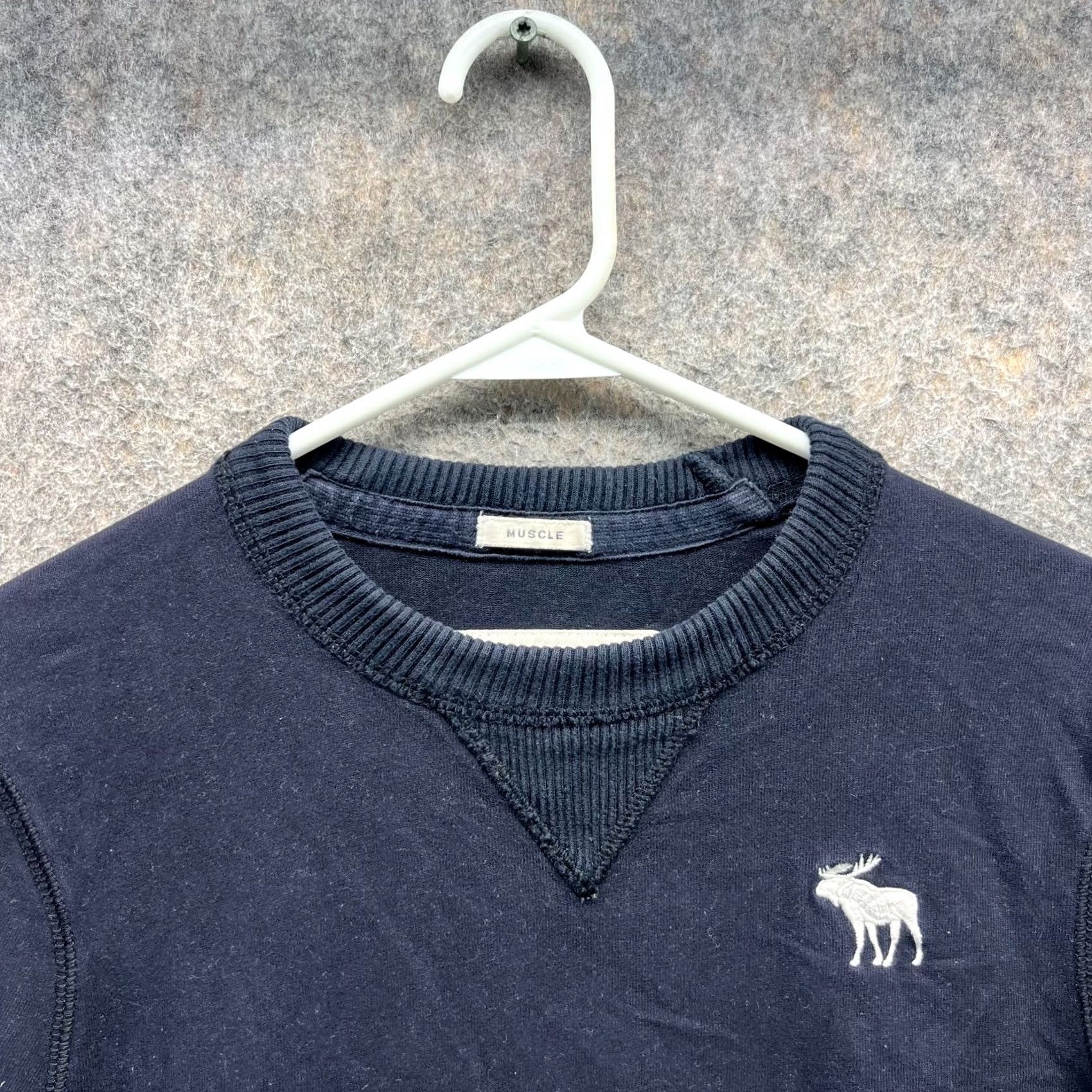 Abercrombie & Fitch VINTAGE Abercrombie & Fitch Sweater Women Small Blue Pullover Crewneck Embroidered Logo, Solid Fleece, All Seasons, Wool Size S / US 4 / IT 40 - 7 Thumbnail