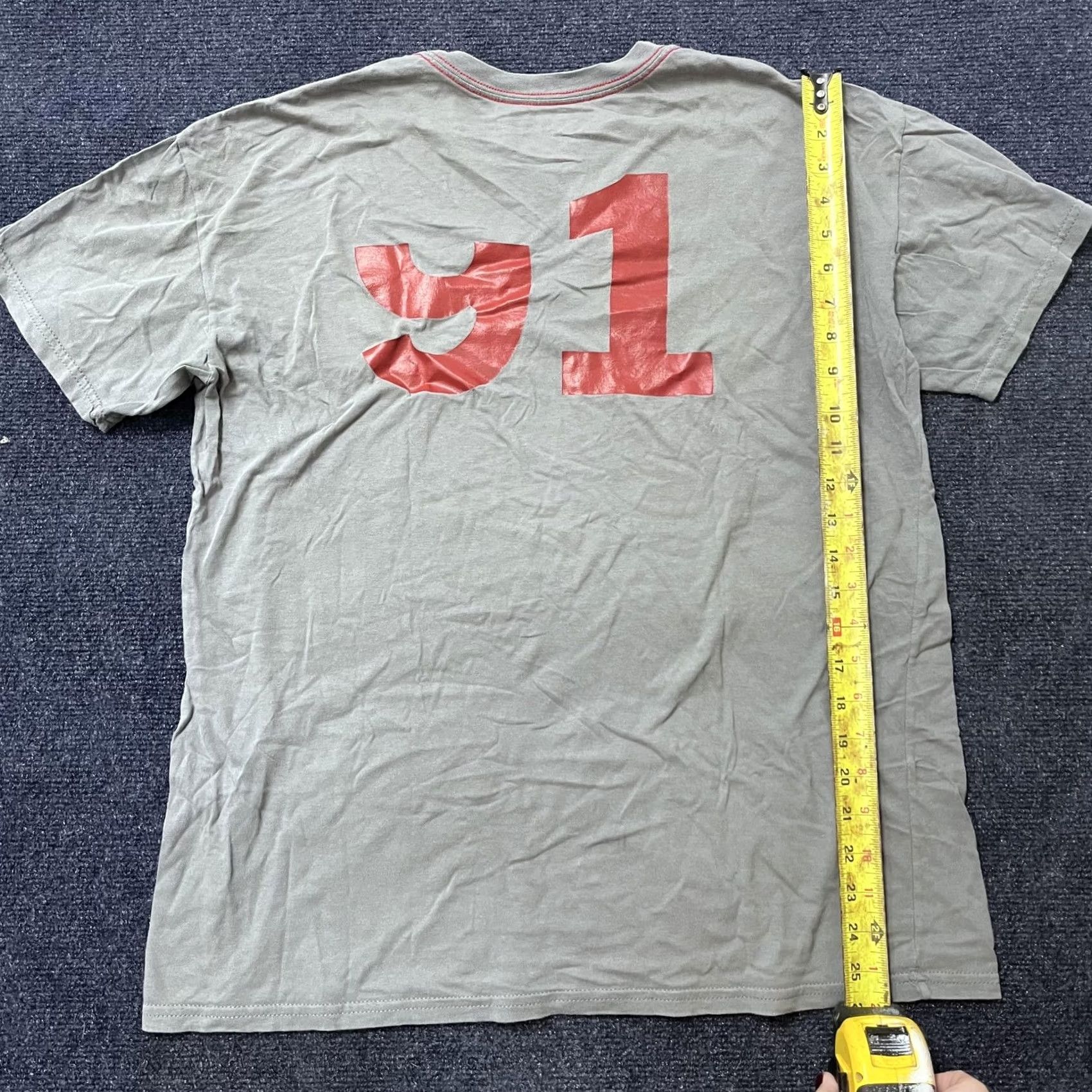 Armani Exchange Armani Exchange Shirt Mens M Gray Red Graphic New York 1991 AX Tee Crewneck Size US M / EU 48-50 / 2 - 5 Thumbnail