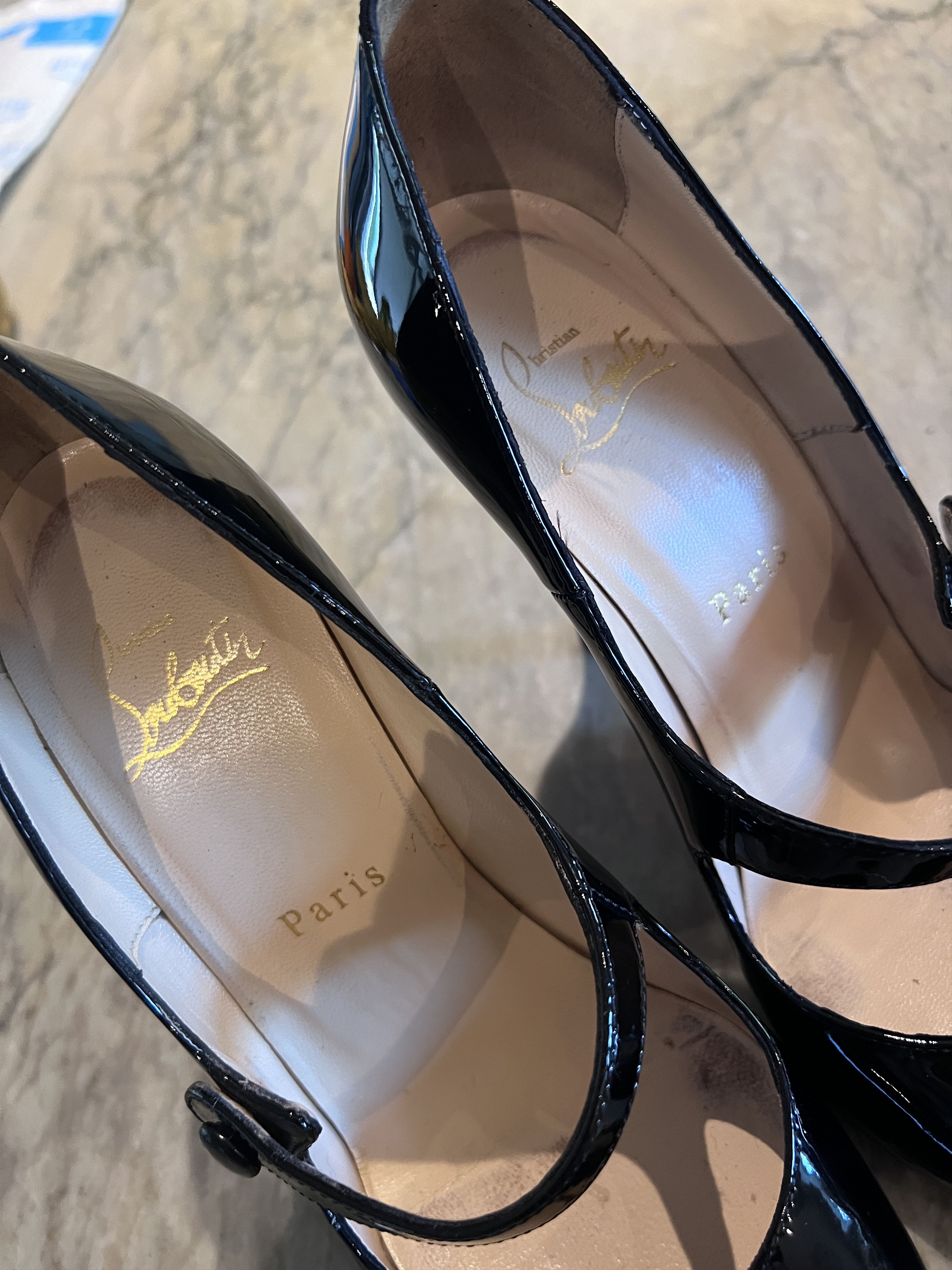 Christian Louboutin Christian Louboutin Patent Charleen Mary Jane Size US 7 / IT 37 - 4 Thumbnail