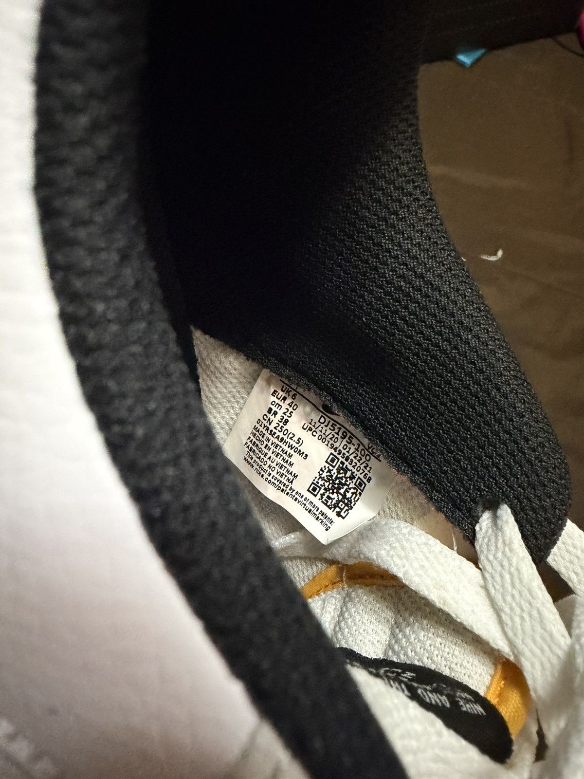 Nike Air Force 1 Size US 7 / EU 40 - 6 Thumbnail