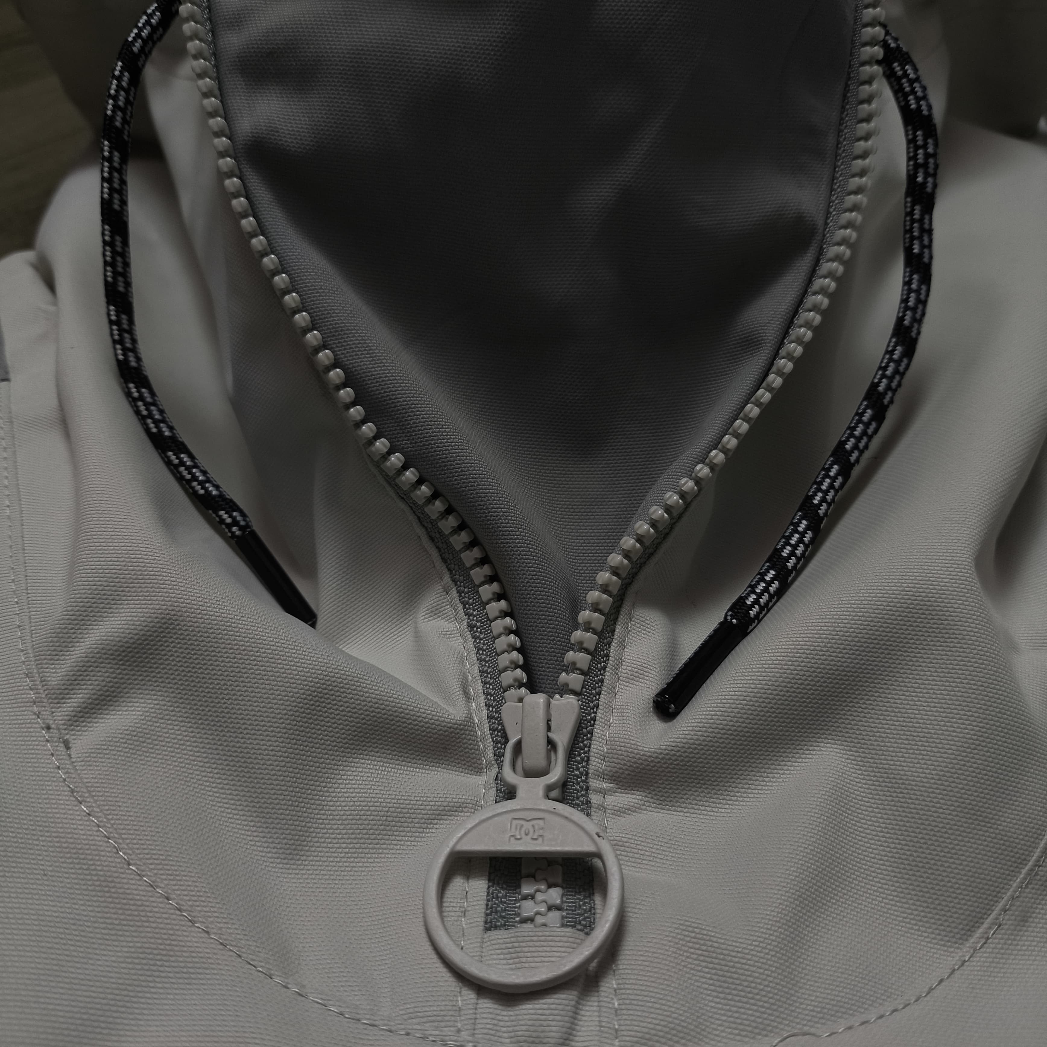 DC DC Shoes Rampart Technical Anorak Snow Jacket Pocketable Size US L / EU 52-54 / 3 - 11 Thumbnail