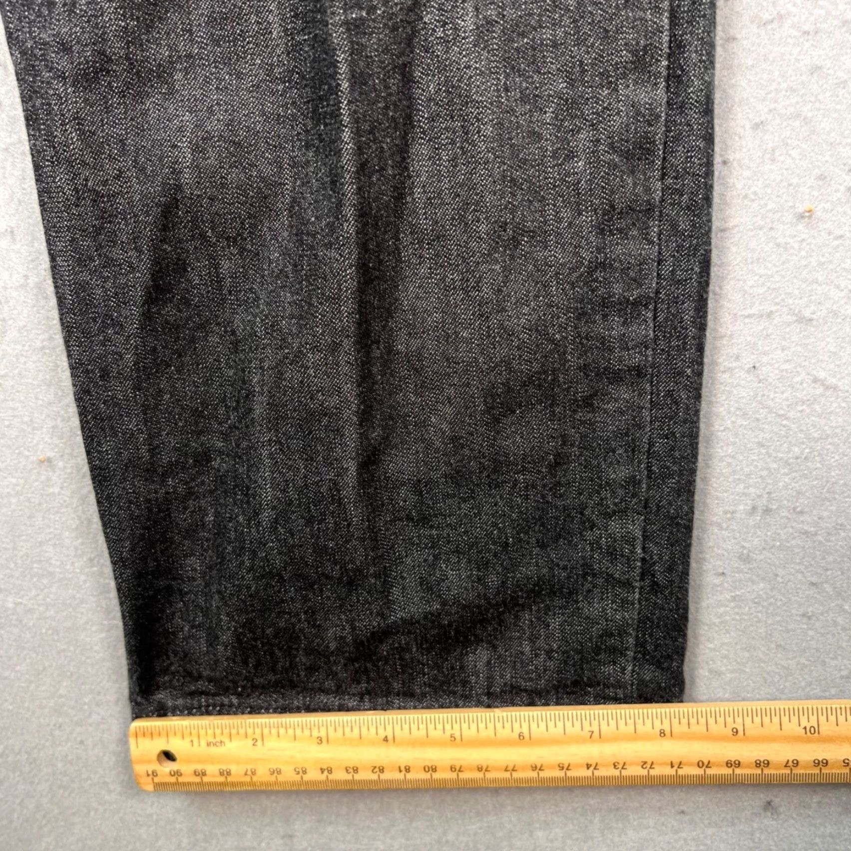 Uniqlo Uniqlo Mens Denim Cotton Straight Leg Jeans 29x30 Black Adults Men Size 29 30 Inseam 30in Cotton Denim Size US 29 - 7 Thumbnail