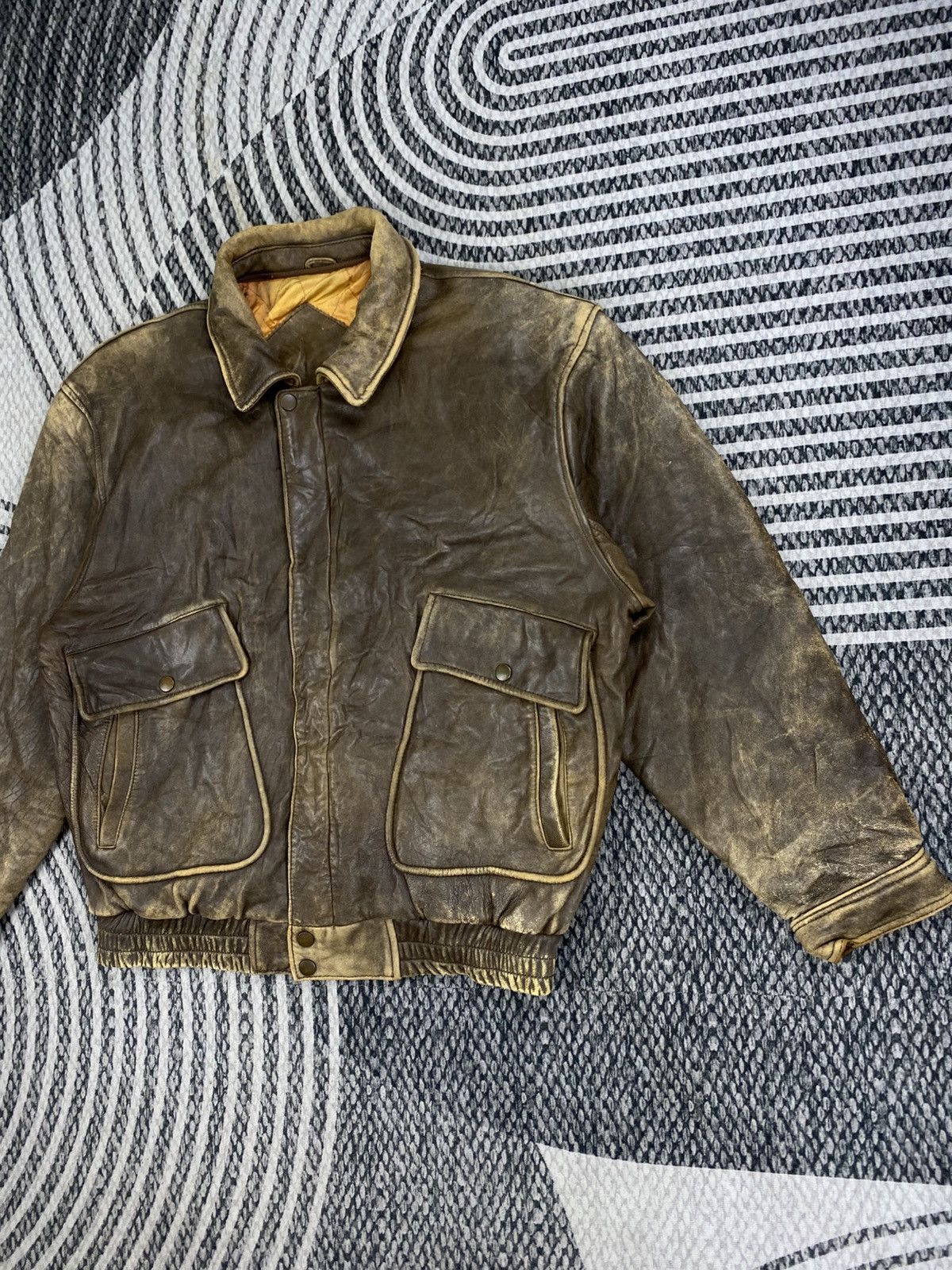 Leather Vtg Japanese Fashion Leather A-2 Bomber Jacket Size US L / EU 52-54 / 3 - 4 Thumbnail