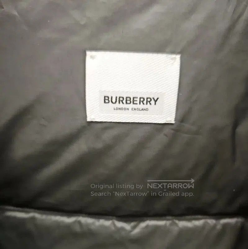 Burberry Burberry Black Winter Down Jacket for Women. Size S / US 4 / IT 40 - 4 Thumbnail