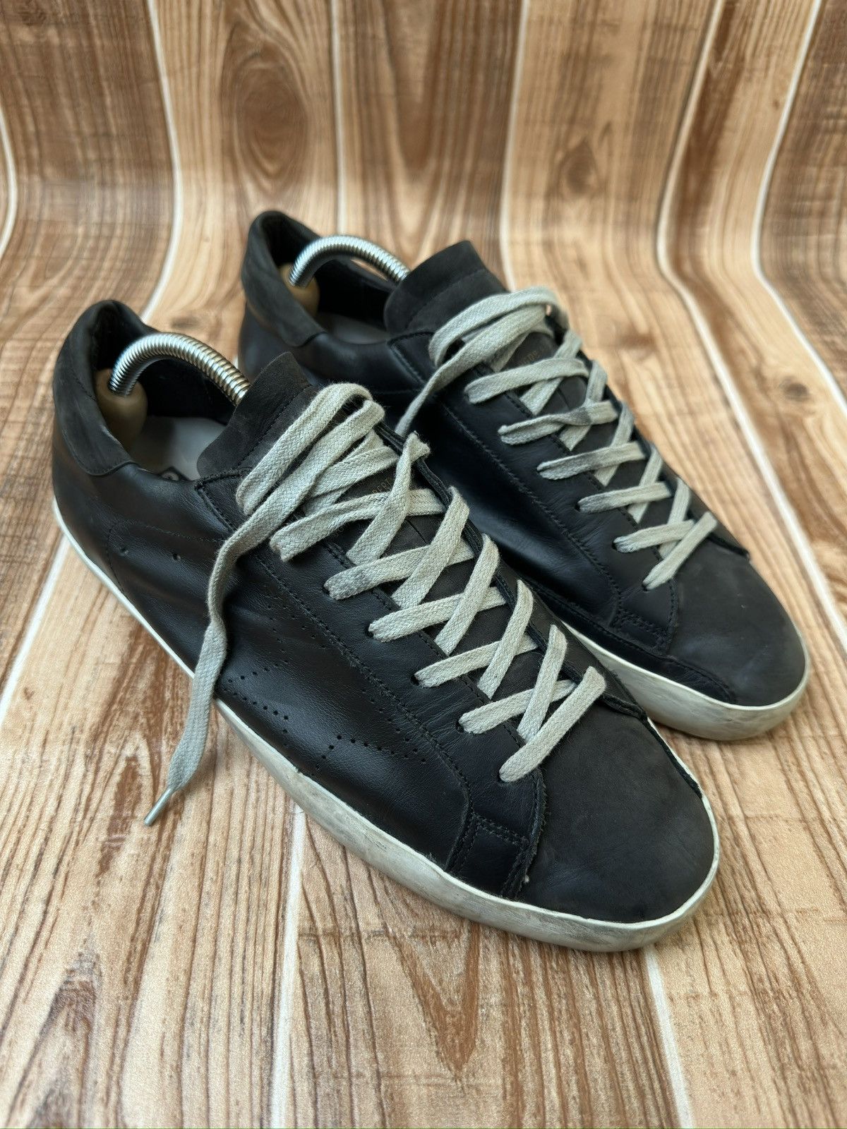 Golden Goose Golden Goose Superstar Black Leather Suede Lowtop Sneaks Size US 9 / EU 42 - 3 Thumbnail