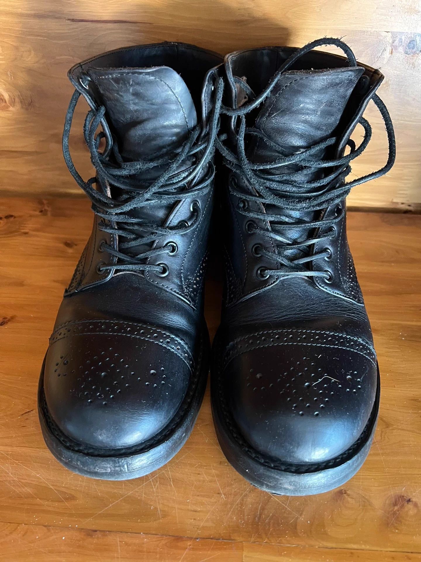 Yuketen Yuketen Boondocker Carved Toe Cat's Paw US8.5 Canadian Boot Size US 8.5 / EU 41-42 - 1 Thumbnail