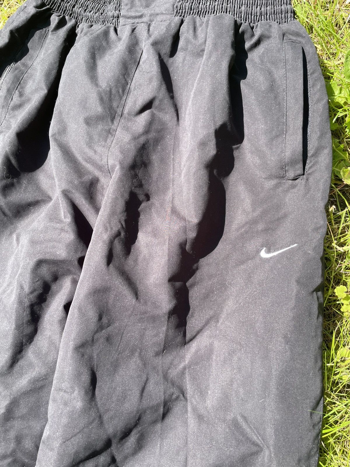 Nike Vintage nike track pants shox Size US 33 - 4 Thumbnail