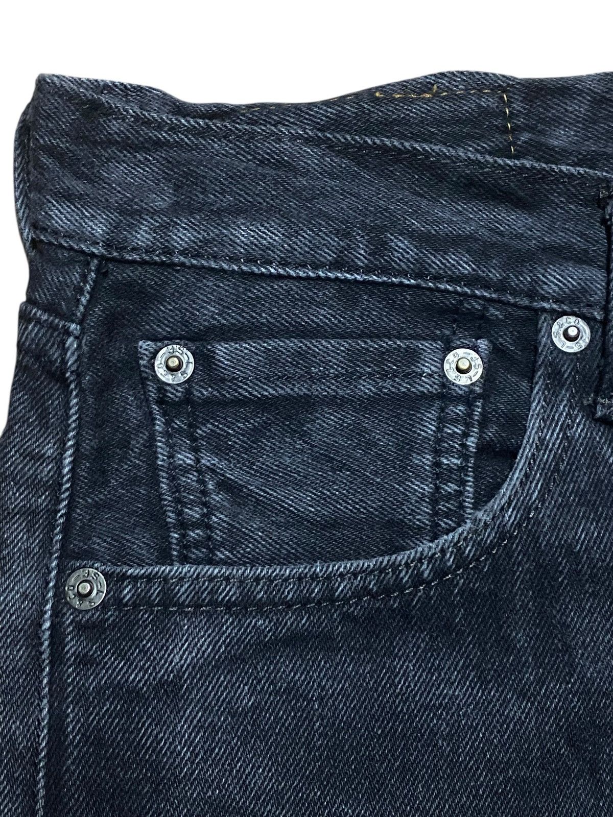Levi's Vintage Levis 501 Y2K Black Denim Distressed Loose Jeans Size US 32 / EU 48 - 7 Thumbnail