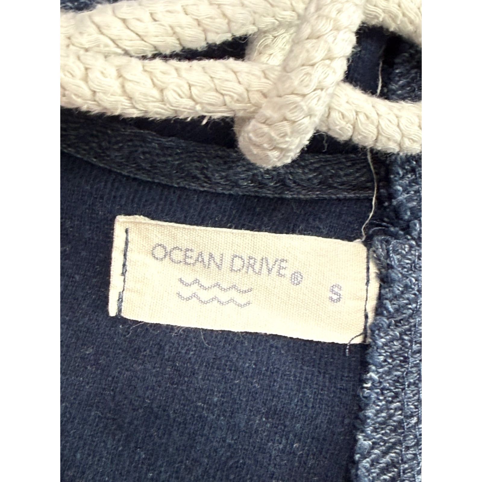 Vintage **Ocean Drive Blue Women's Medium Pullover Sweatshirt Long Sleeve** User: Ocean Drive Blue Women's Medium Pullover Sweatshirt Long Sleeve Size M / US 6-8 / IT 42-44 - 5 Thumbnail