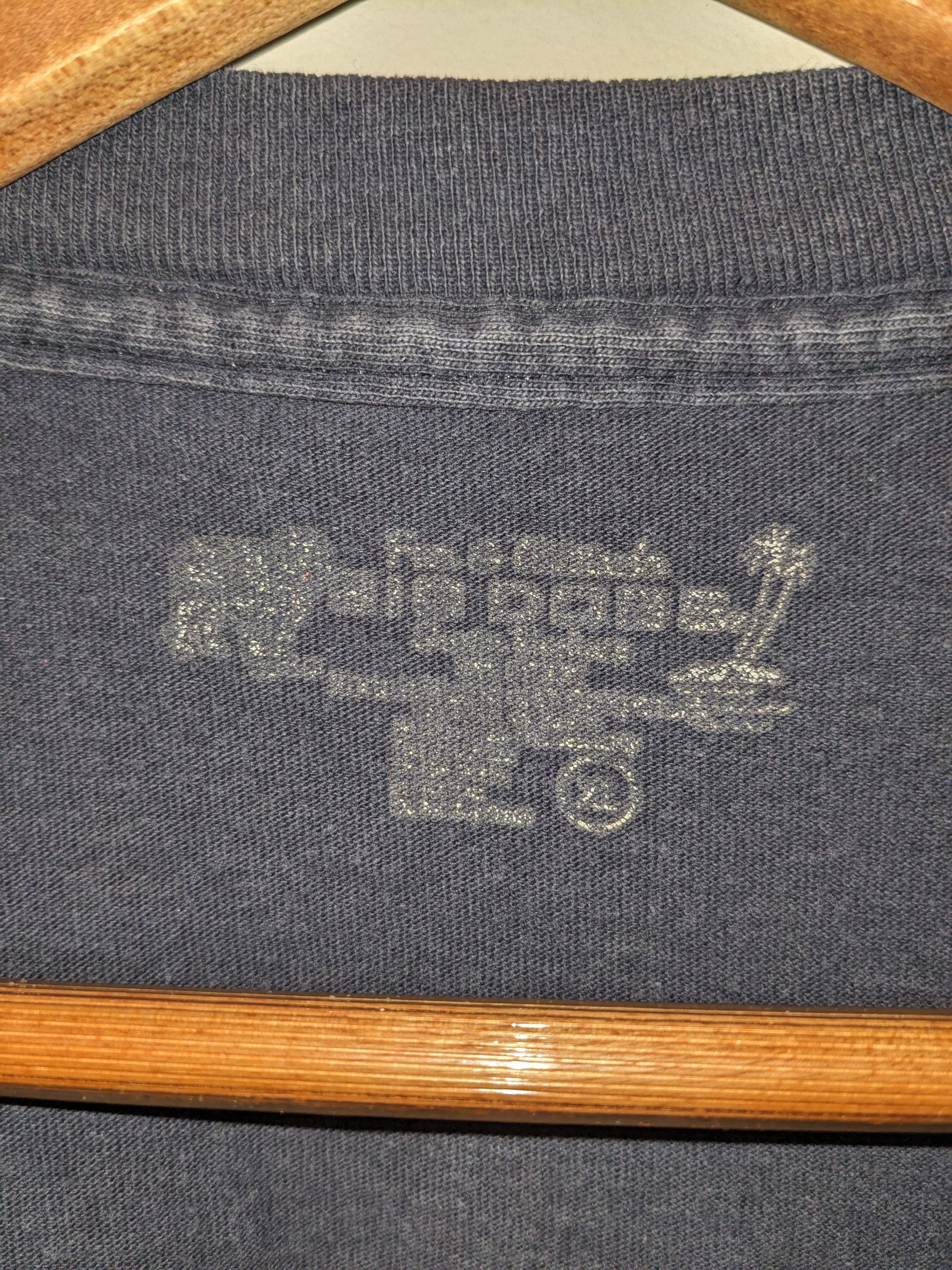 Big Dogs × Vintage Vintage 2004 Big Dogs Firefighter Bustin Ours T-shirt Size US XL / EU 56 / 4 - 6 Thumbnail