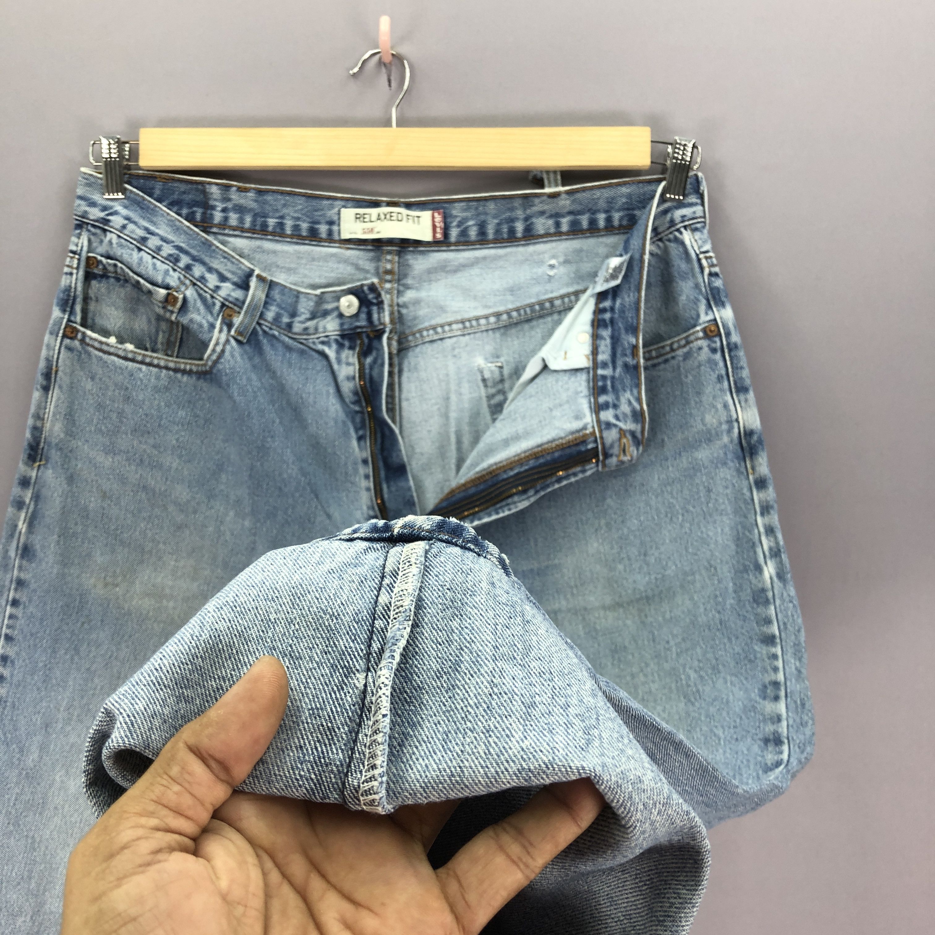 Levi's × Vintage Vintage Levis 550 Baggy Jeans Levi's Faded Light Wash Denim Size US 38 / EU 54 - 8 Thumbnail