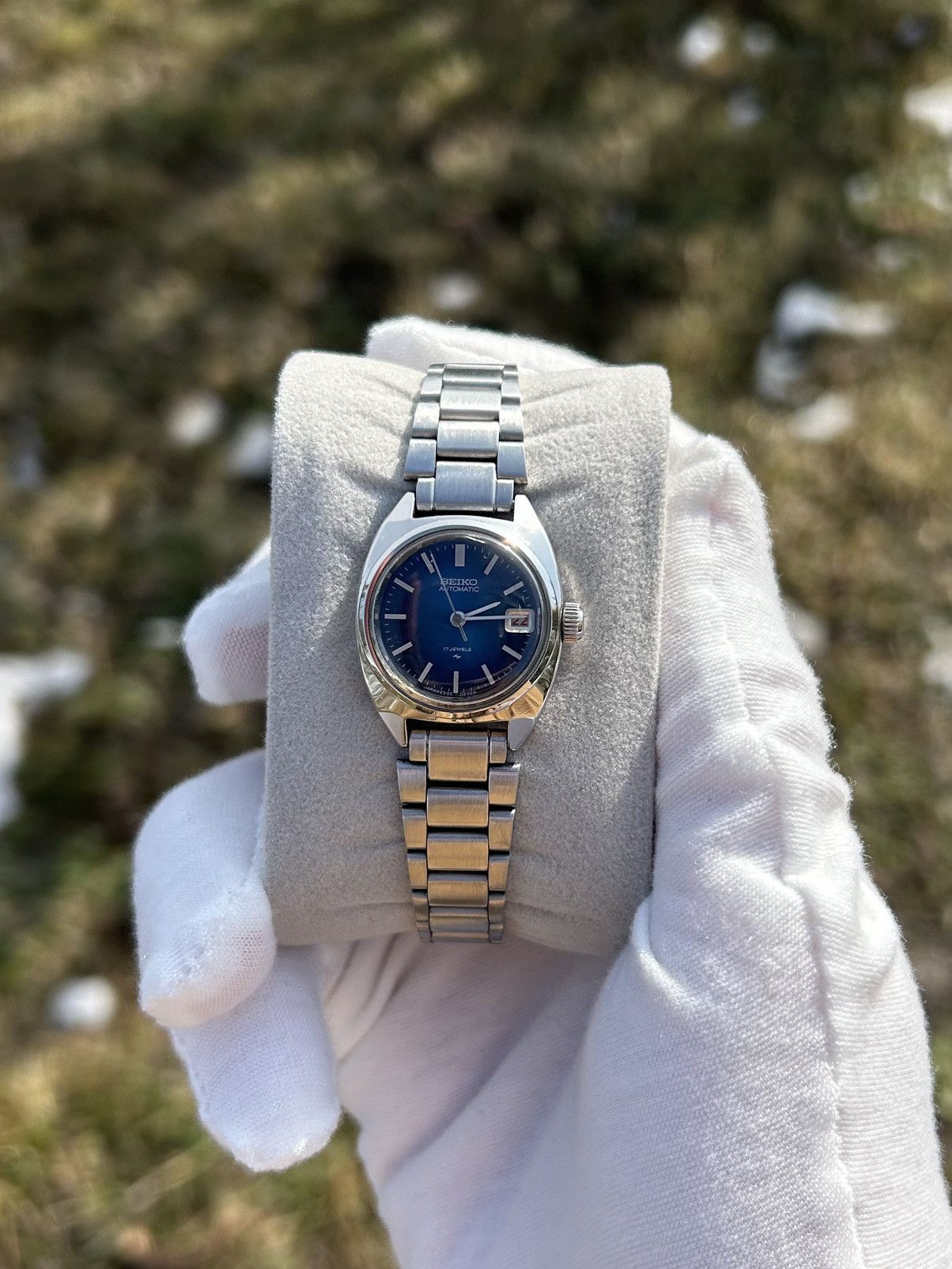 Vintage Ladies Seiko Watch Automatic Mechanical 1990's in Blue, Women's