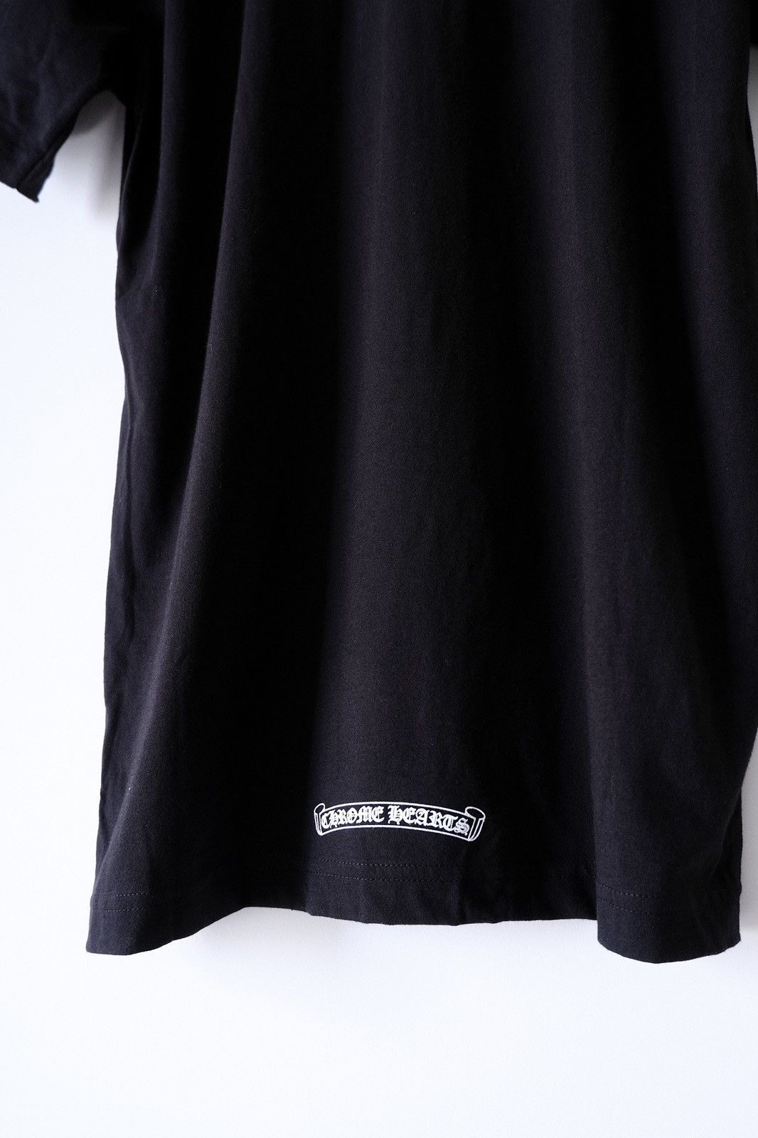 Chrome Hearts Chrome Hearts Neck Logo Tee Size L Size US L / EU 52-54 / 3 - 7 Thumbnail
