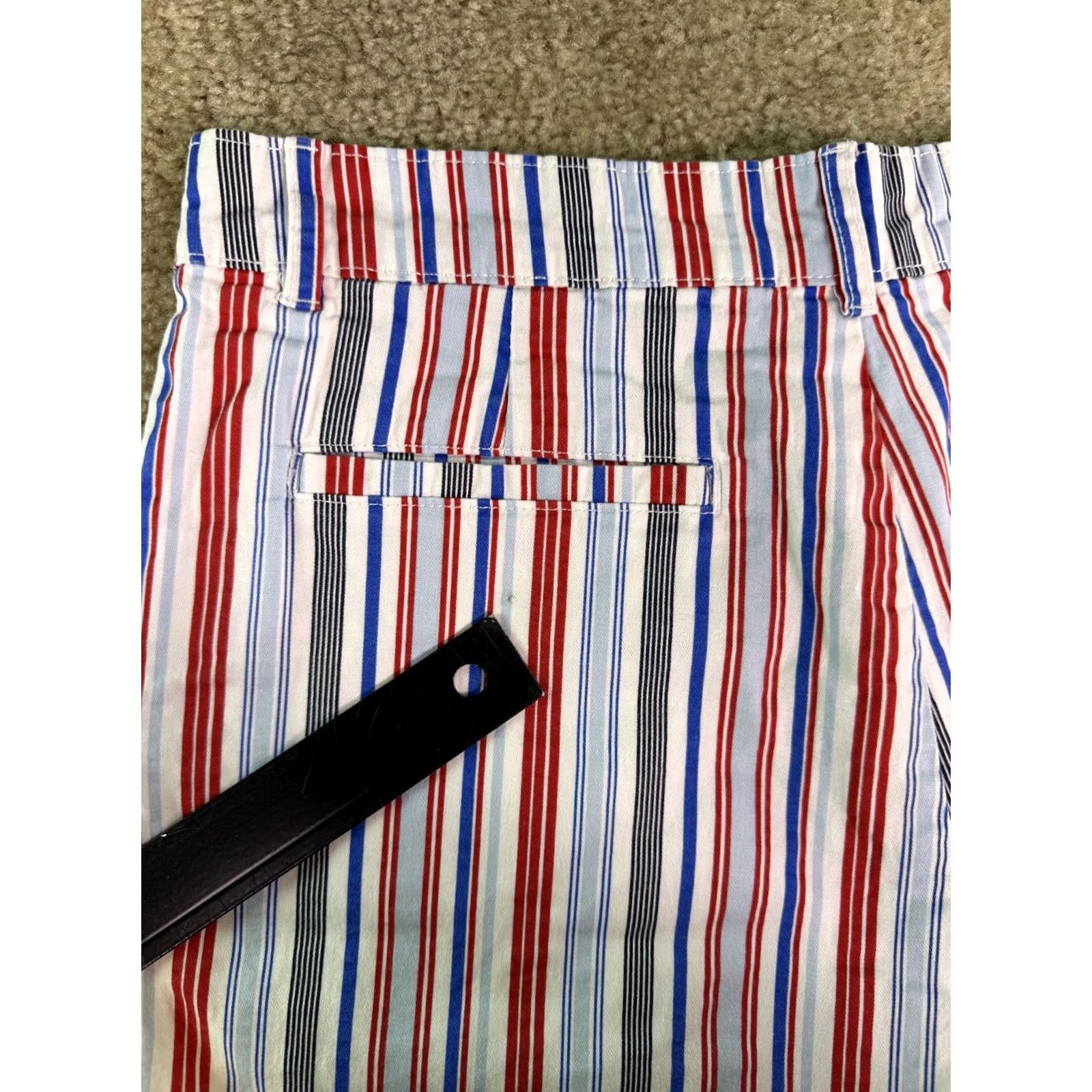 Vintage Caribbean Joe Women's Bermuda Shorts Size 6 Striped Cotton Spandex Casual Size 28" / US 6 / IT 42 - 4 Thumbnail